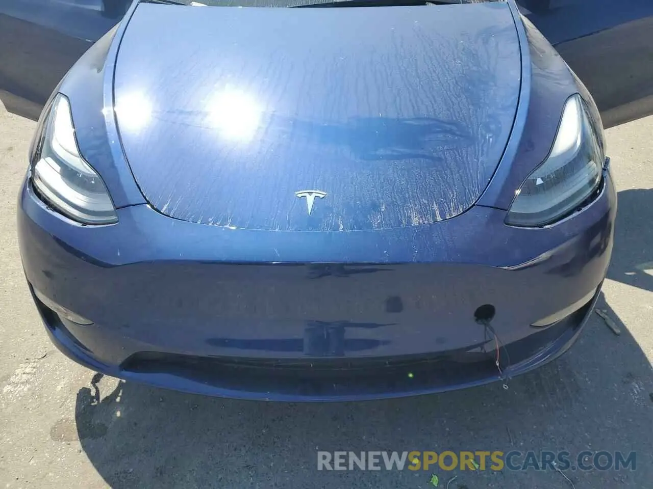 12 Photograph of a damaged car 7SAYGDEE3PF830156 TESLA MODEL Y 2023