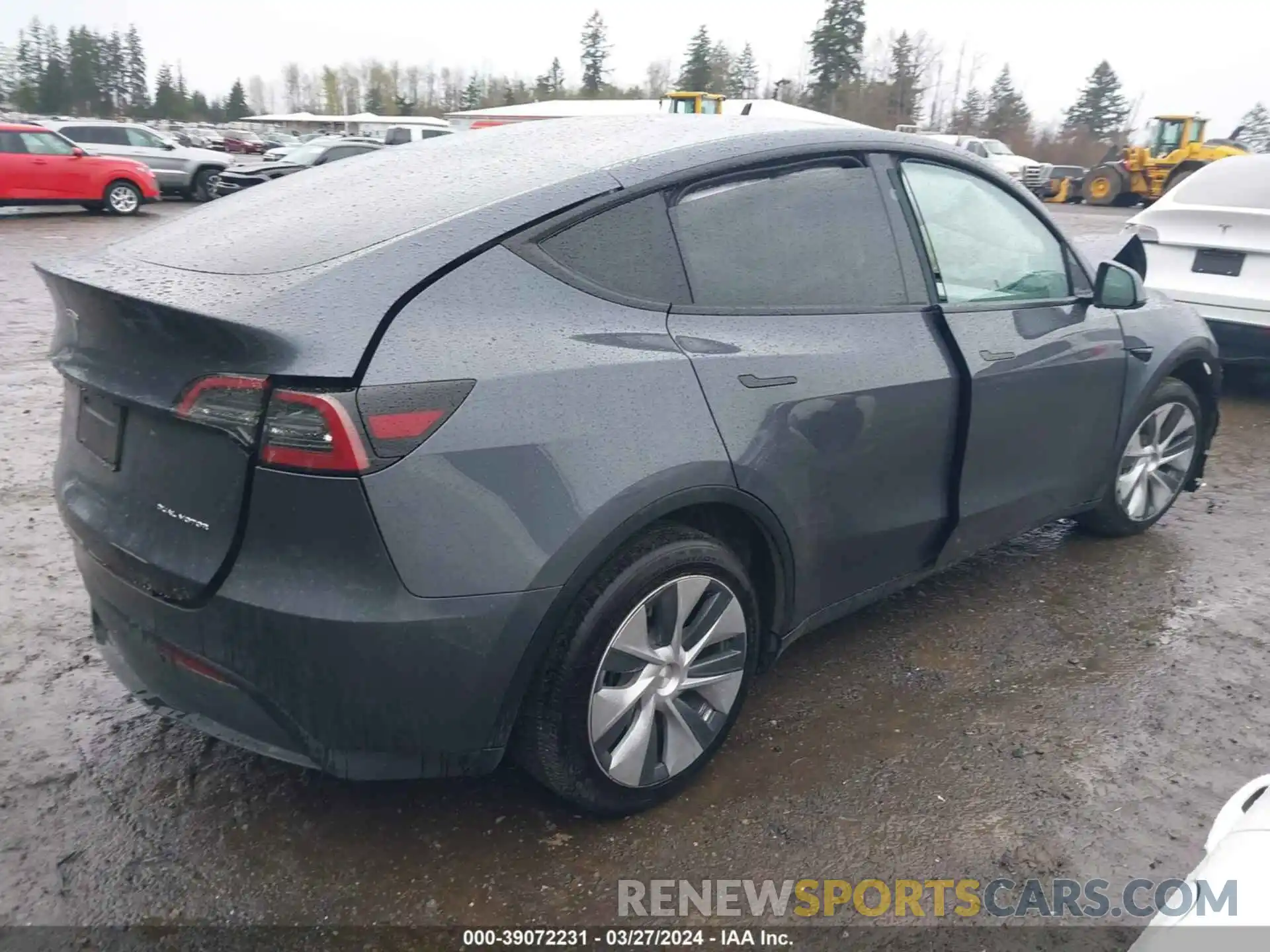 4 Photograph of a damaged car 7SAYGDEE3PF837608 TESLA MODEL Y 2023