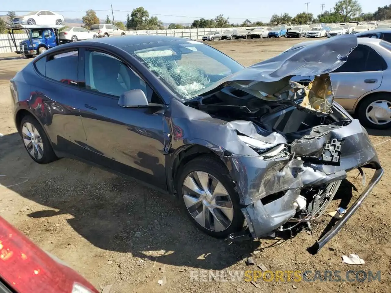4 Photograph of a damaged car 7SAYGDEE3PF855283 TESLA MODEL Y 2023