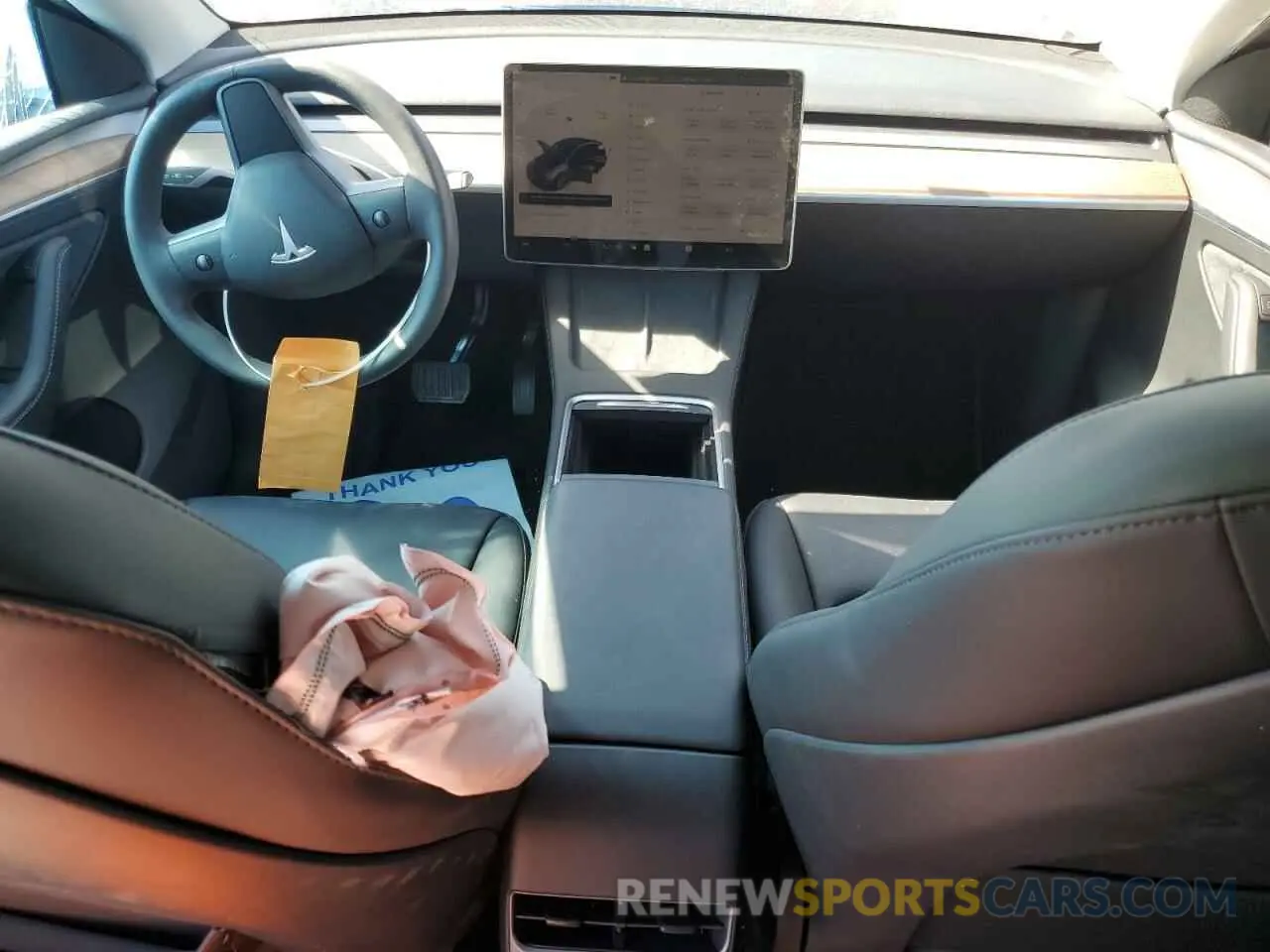 8 Photograph of a damaged car 7SAYGDEE3PF862038 TESLA MODEL Y 2023