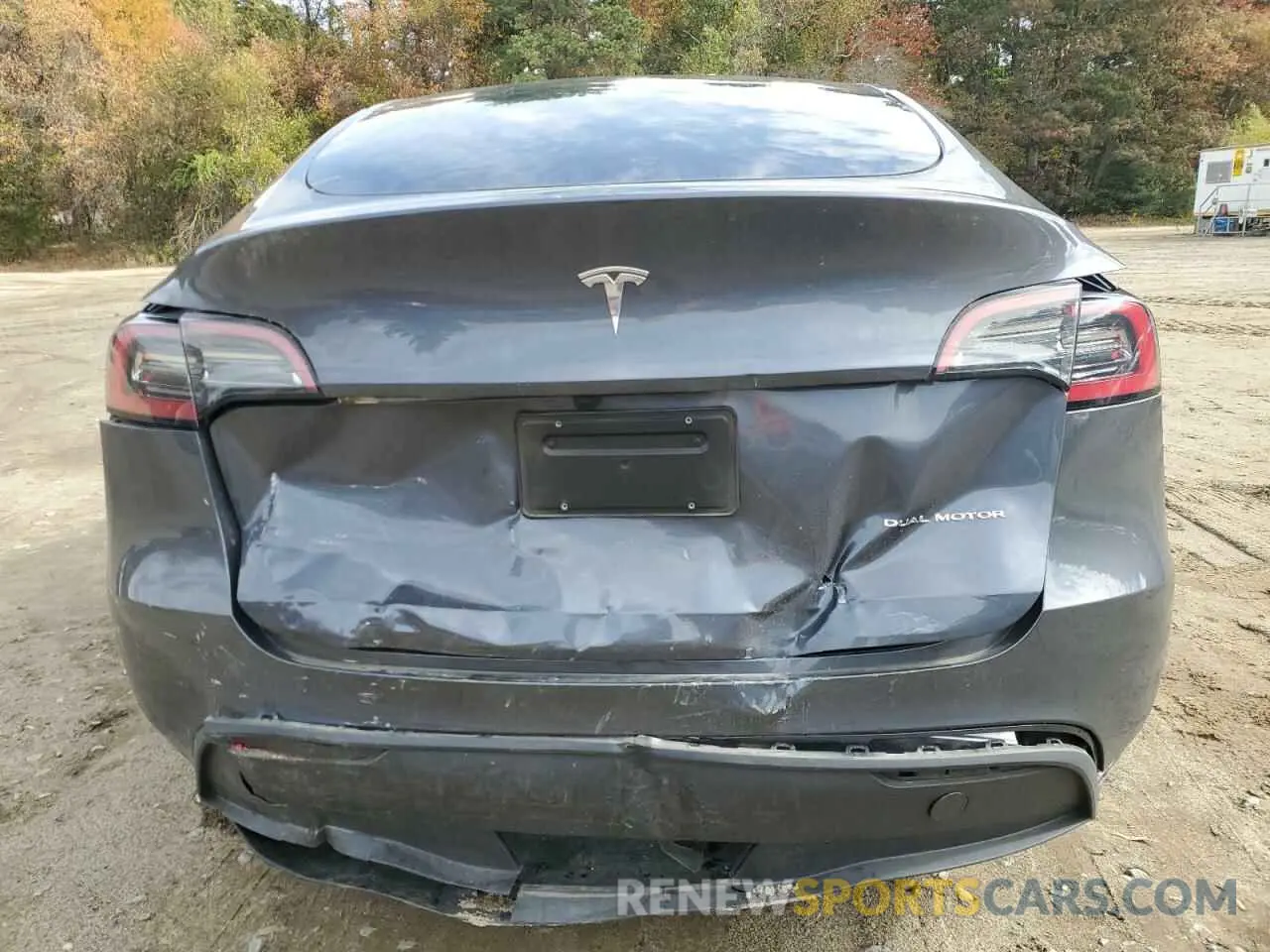6 Photograph of a damaged car 7SAYGDEE3PF892639 TESLA MODEL Y 2023