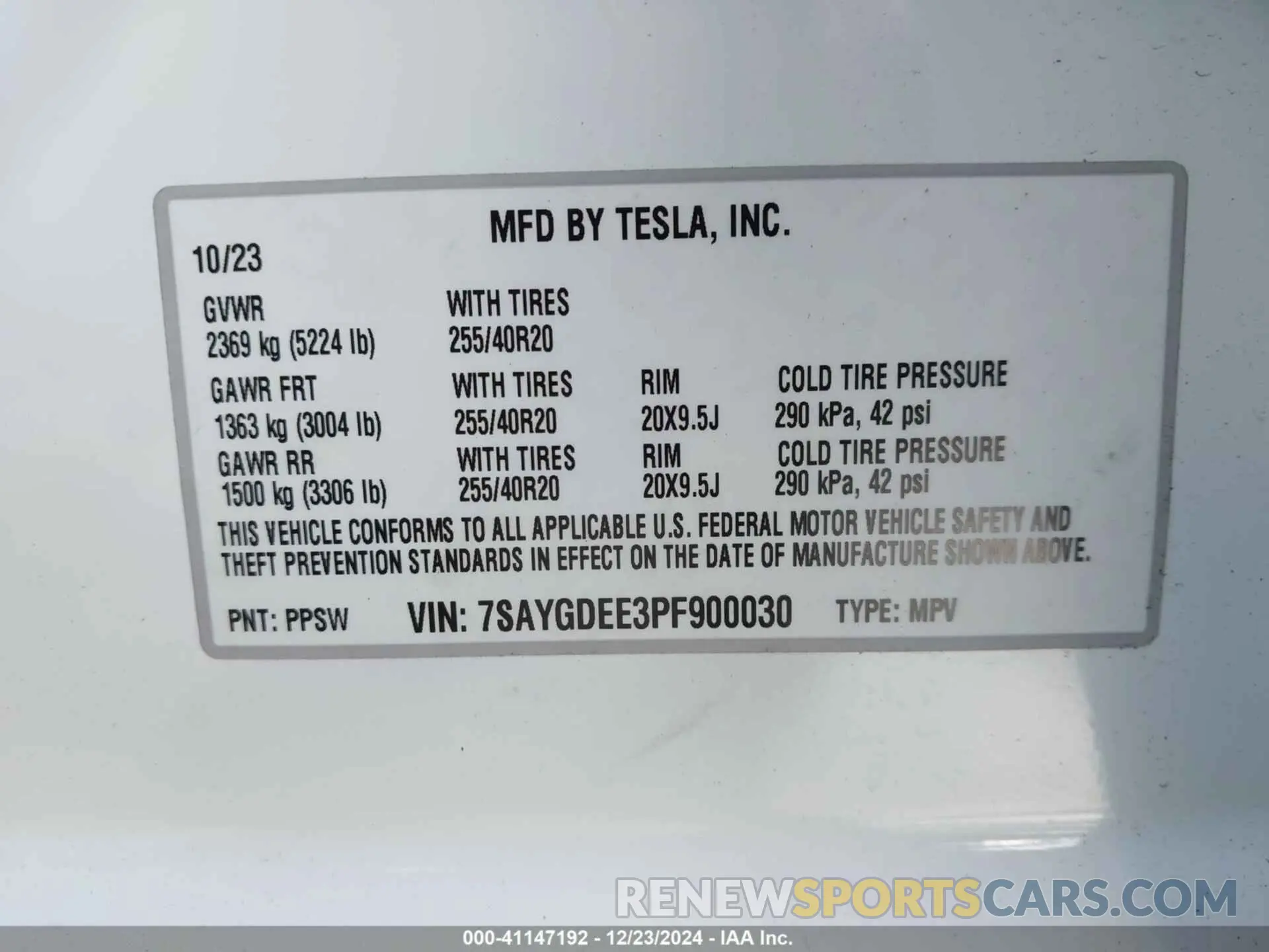 9 Photograph of a damaged car 7SAYGDEE3PF900030 TESLA MODEL Y 2023
