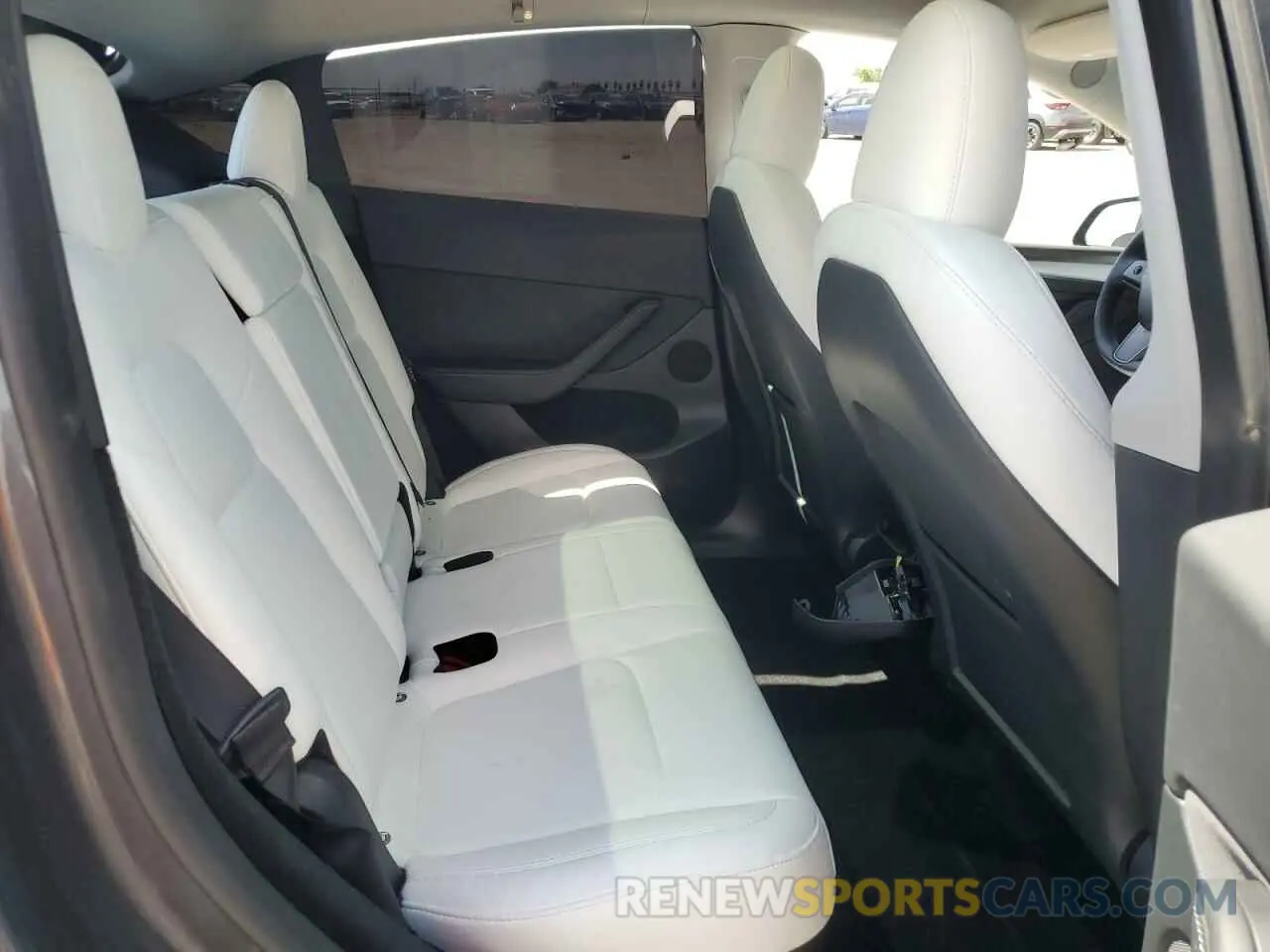 11 Photograph of a damaged car 7SAYGDEE3PF910413 TESLA MODEL Y 2023