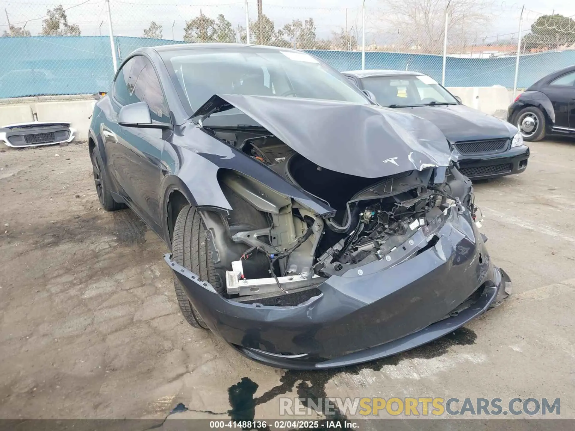 1 Photograph of a damaged car 7SAYGDEE4PA028440 TESLA MODEL Y 2023