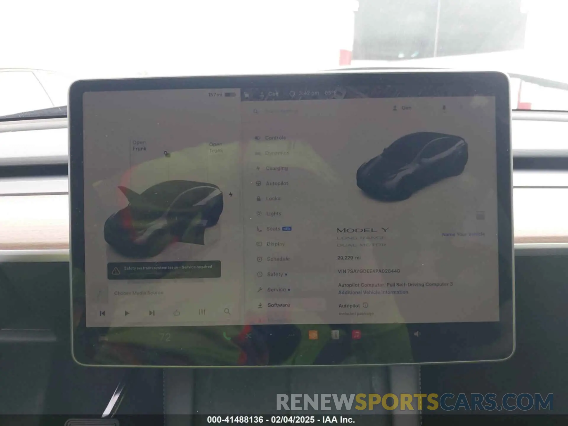 16 Photograph of a damaged car 7SAYGDEE4PA028440 TESLA MODEL Y 2023