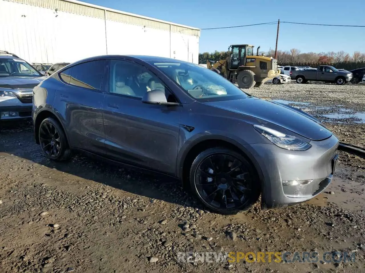 4 Photograph of a damaged car 7SAYGDEE4PA028616 TESLA MODEL Y 2023
