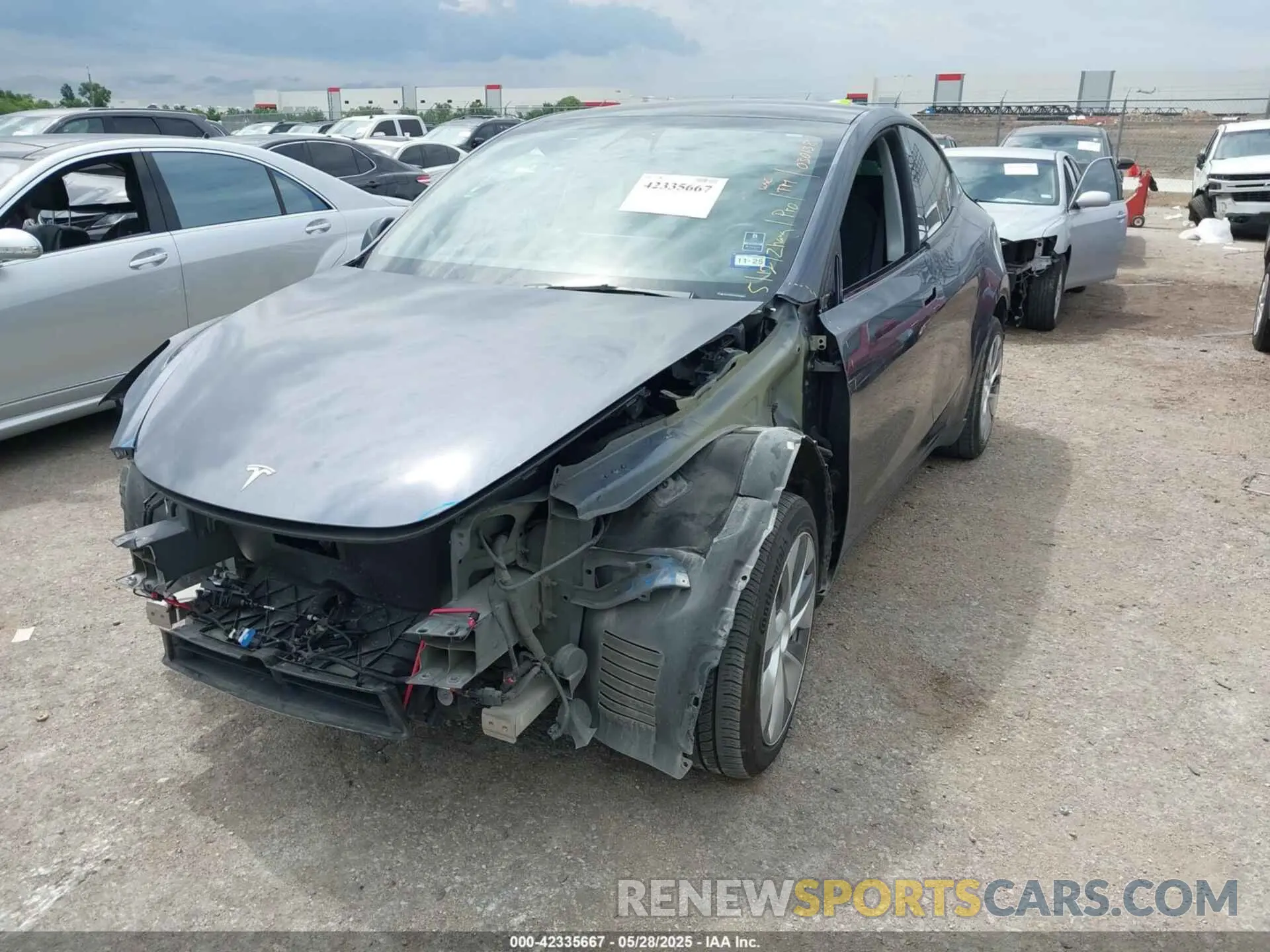 2 Photograph of a damaged car 7SAYGDEE4PA030138 TESLA MODEL Y 2023