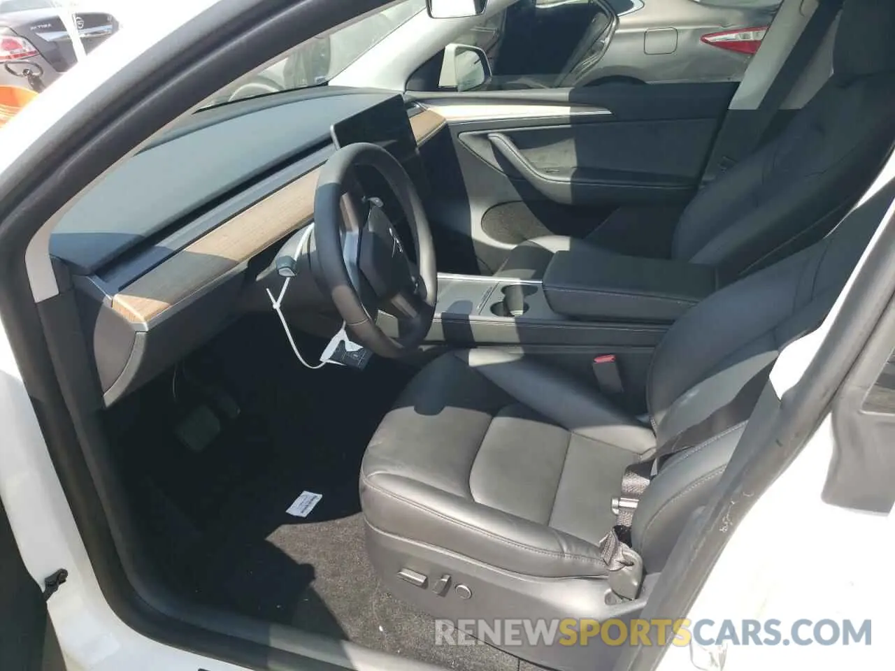 7 Photograph of a damaged car 7SAYGDEE4PA032245 TESLA MODEL Y 2023