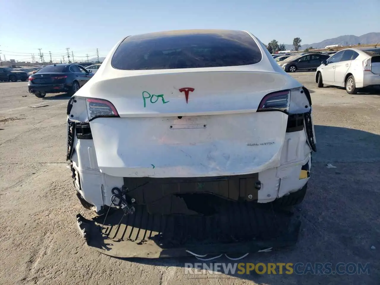 6 Photograph of a damaged car 7SAYGDEE4PA036523 TESLA MODEL Y 2023
