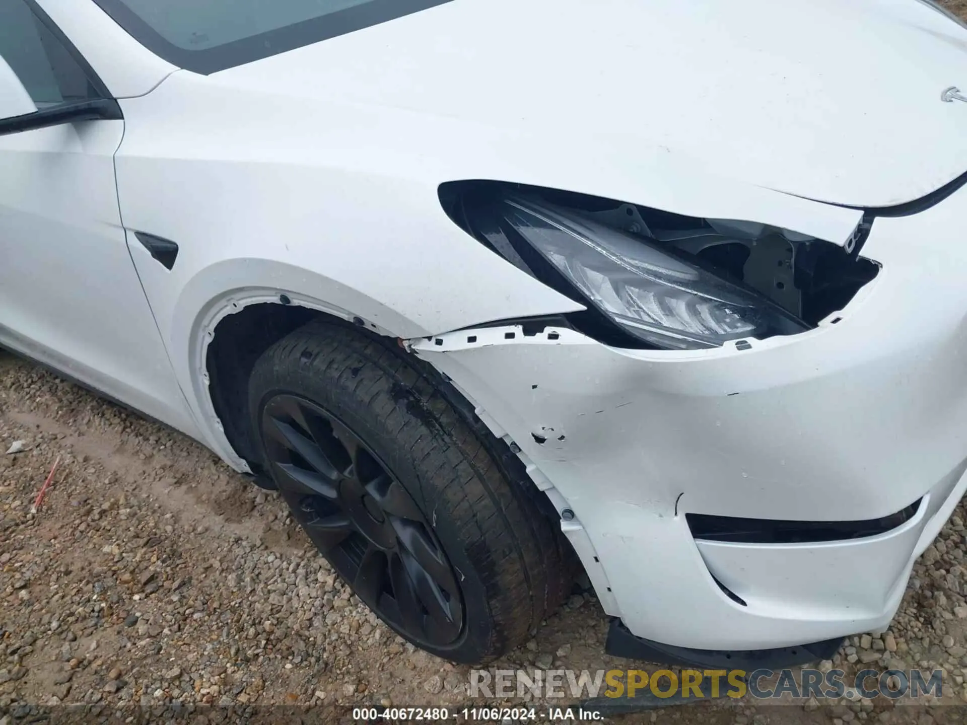 6 Photograph of a damaged car 7SAYGDEE4PA044556 TESLA MODEL Y 2023