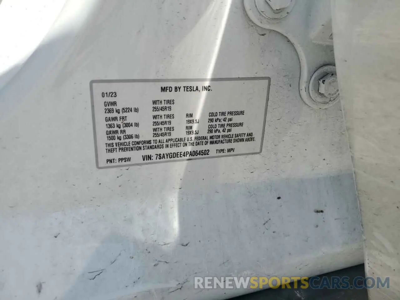 13 Photograph of a damaged car 7SAYGDEE4PA064502 TESLA MODEL Y 2023