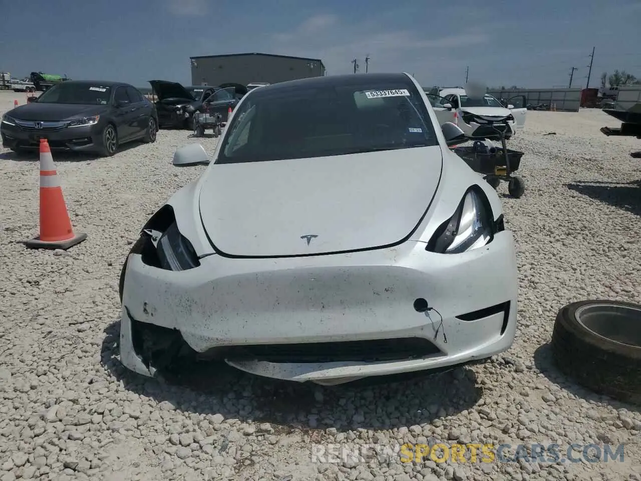 5 Photograph of a damaged car 7SAYGDEE4PA064502 TESLA MODEL Y 2023