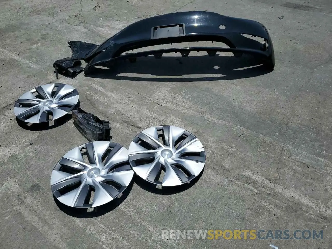 12 Photograph of a damaged car 7SAYGDEE4PA067240 TESLA MODEL Y 2023