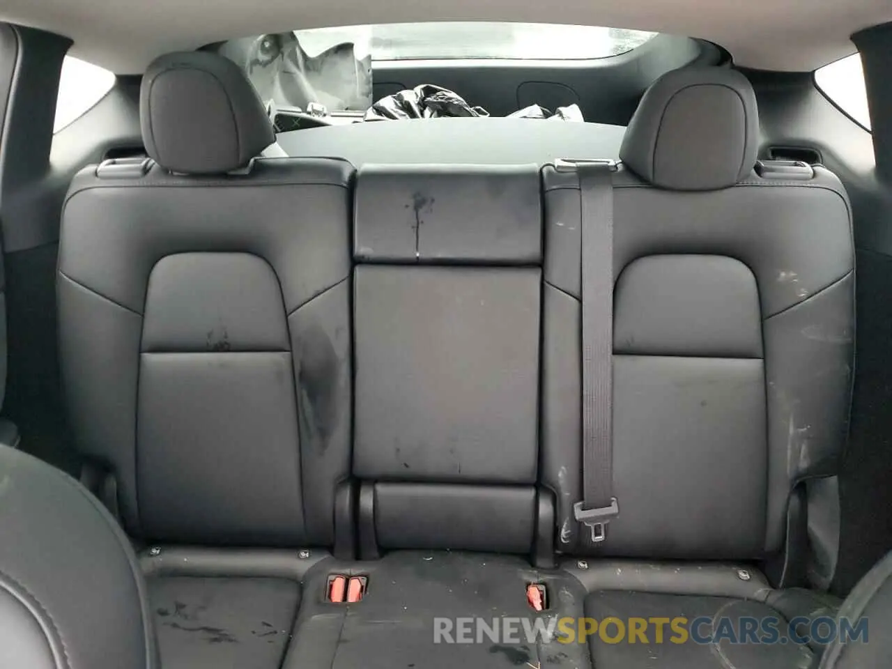 10 Photograph of a damaged car 7SAYGDEE4PA070526 TESLA MODEL Y 2023