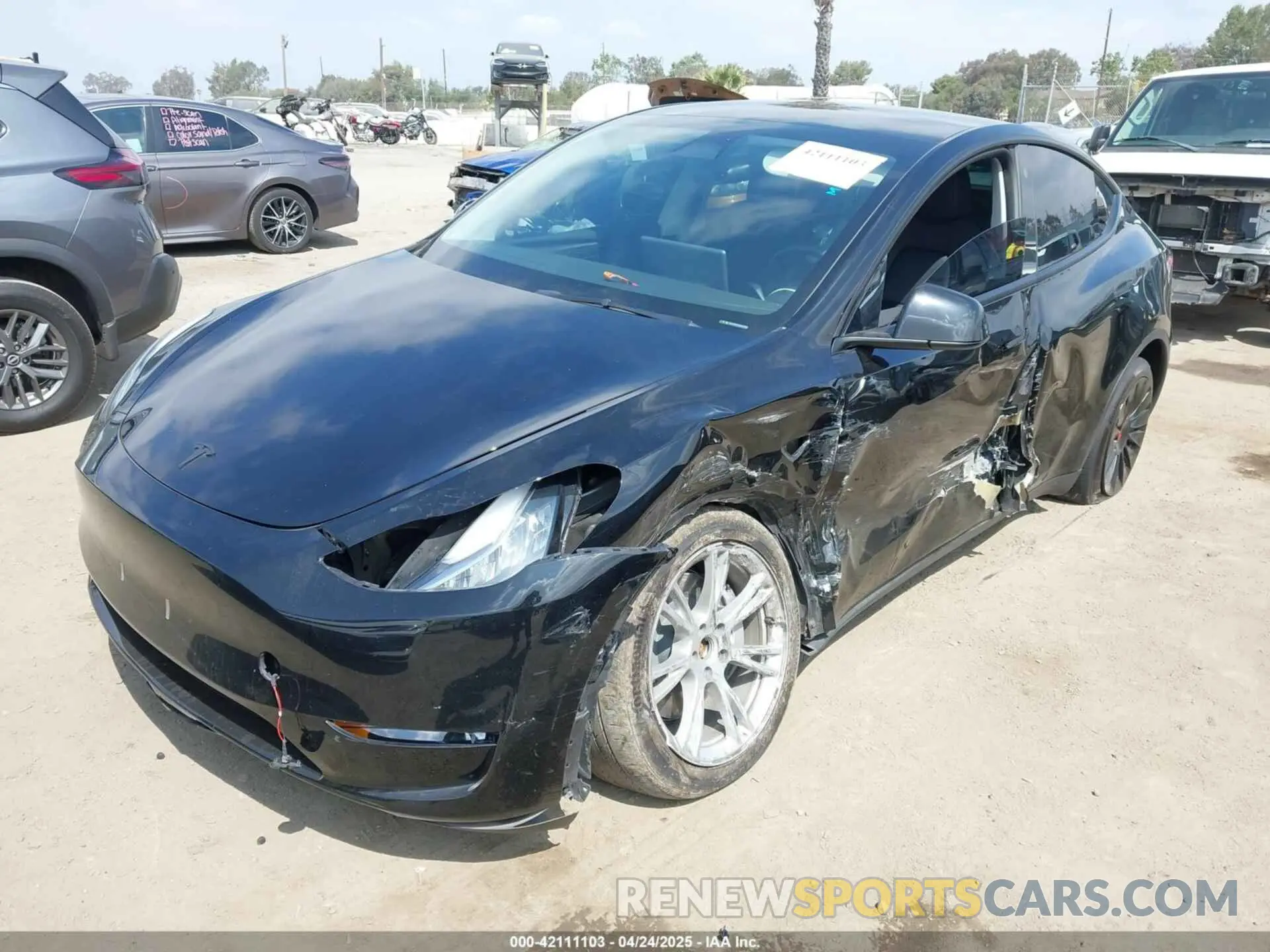 2 Photograph of a damaged car 7SAYGDEE4PA073166 TESLA MODEL Y 2023