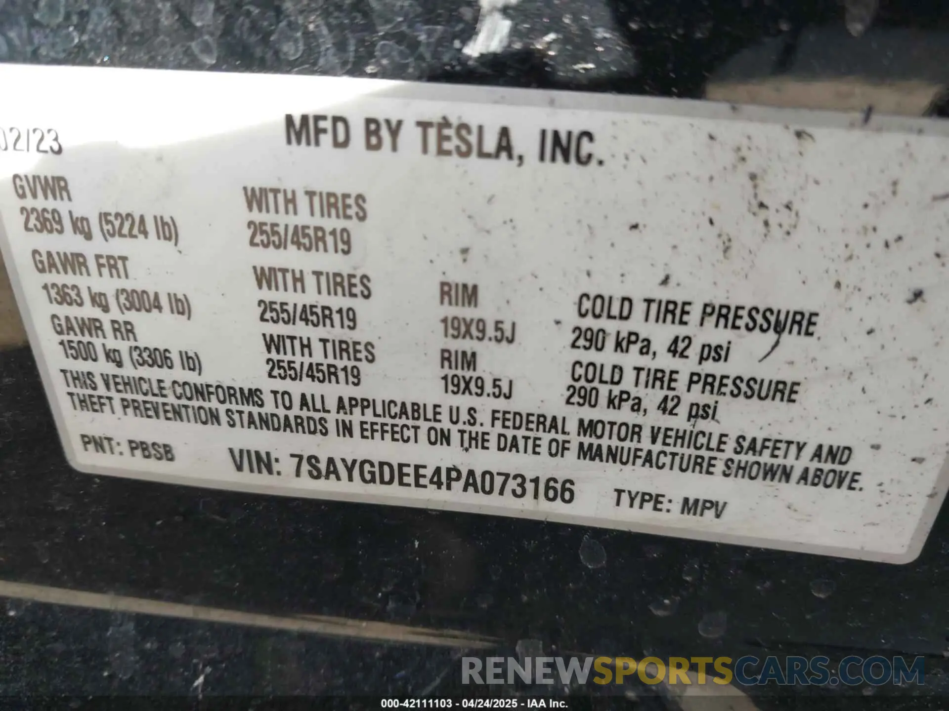 9 Photograph of a damaged car 7SAYGDEE4PA073166 TESLA MODEL Y 2023