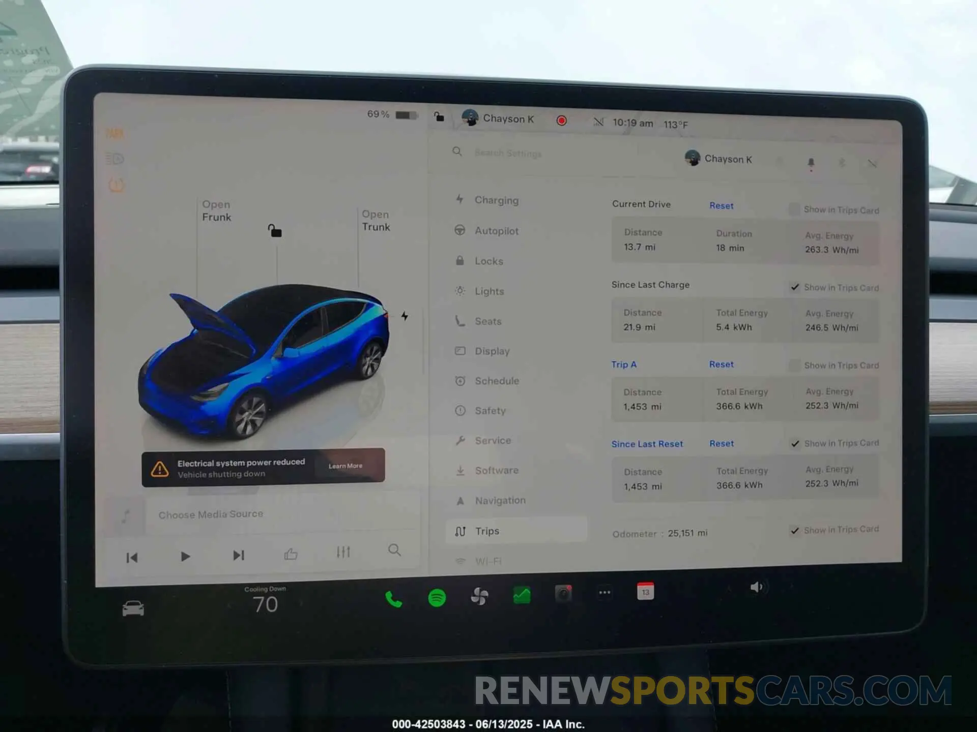 7 Photograph of a damaged car 7SAYGDEE4PA077282 TESLA MODEL Y 2023