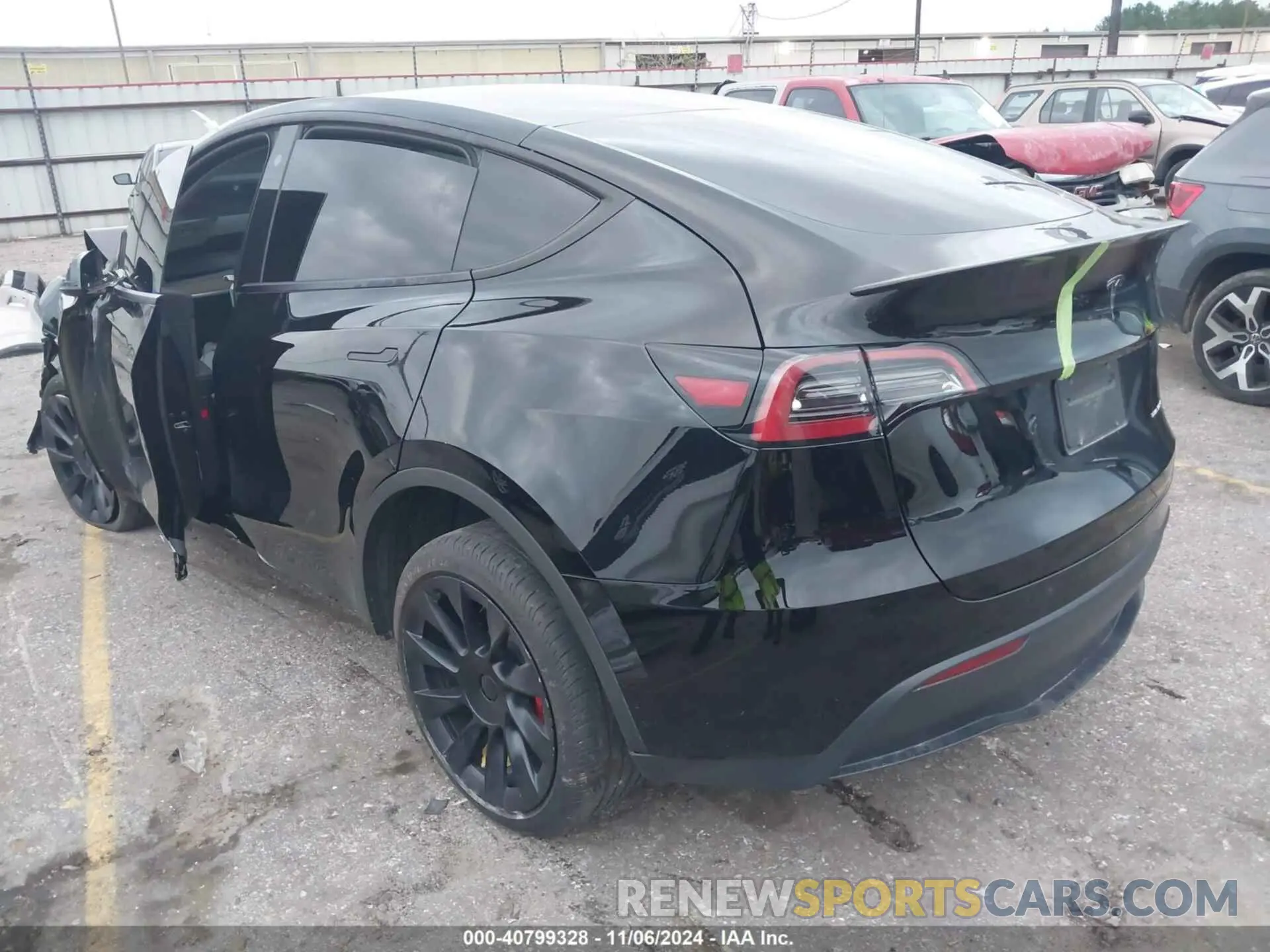 3 Photograph of a damaged car 7SAYGDEE4PA078206 TESLA MODEL Y 2023