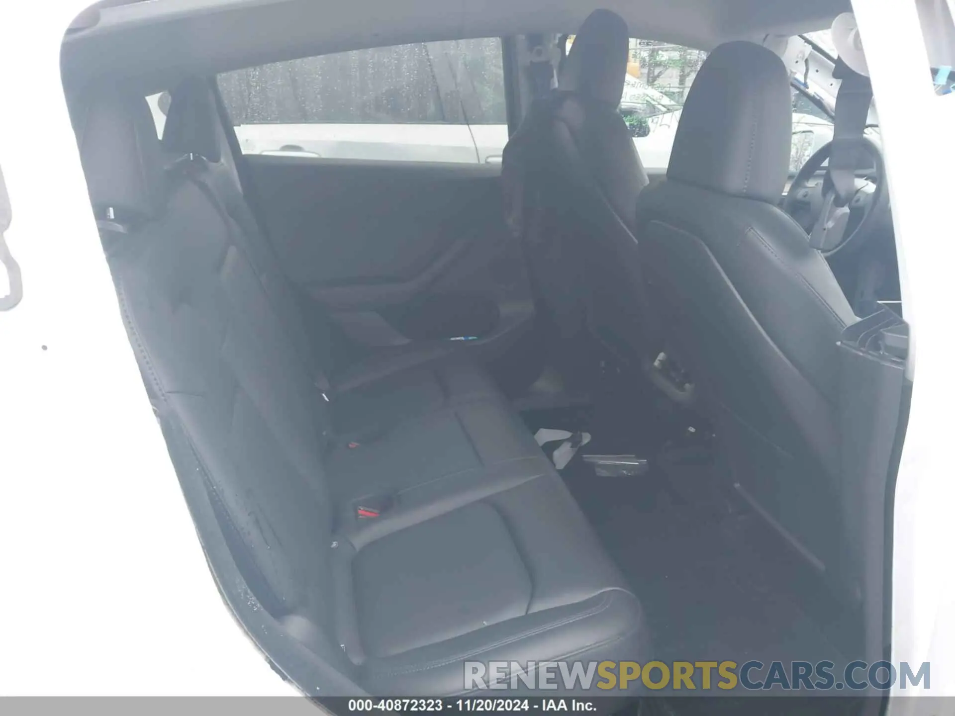 8 Photograph of a damaged car 7SAYGDEE4PA078626 TESLA MODEL Y 2023