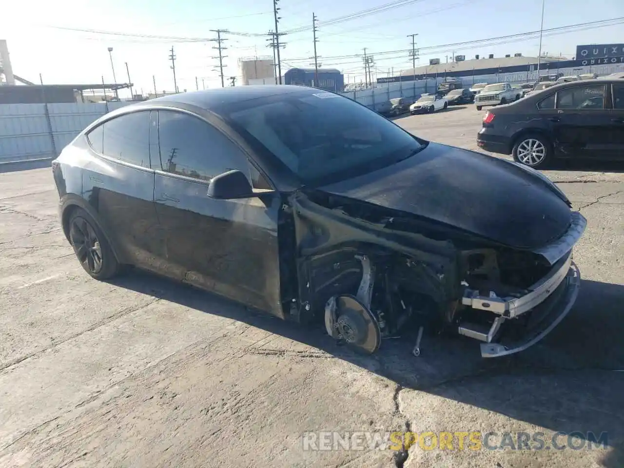 4 Photograph of a damaged car 7SAYGDEE4PA097077 TESLA MODEL Y 2023