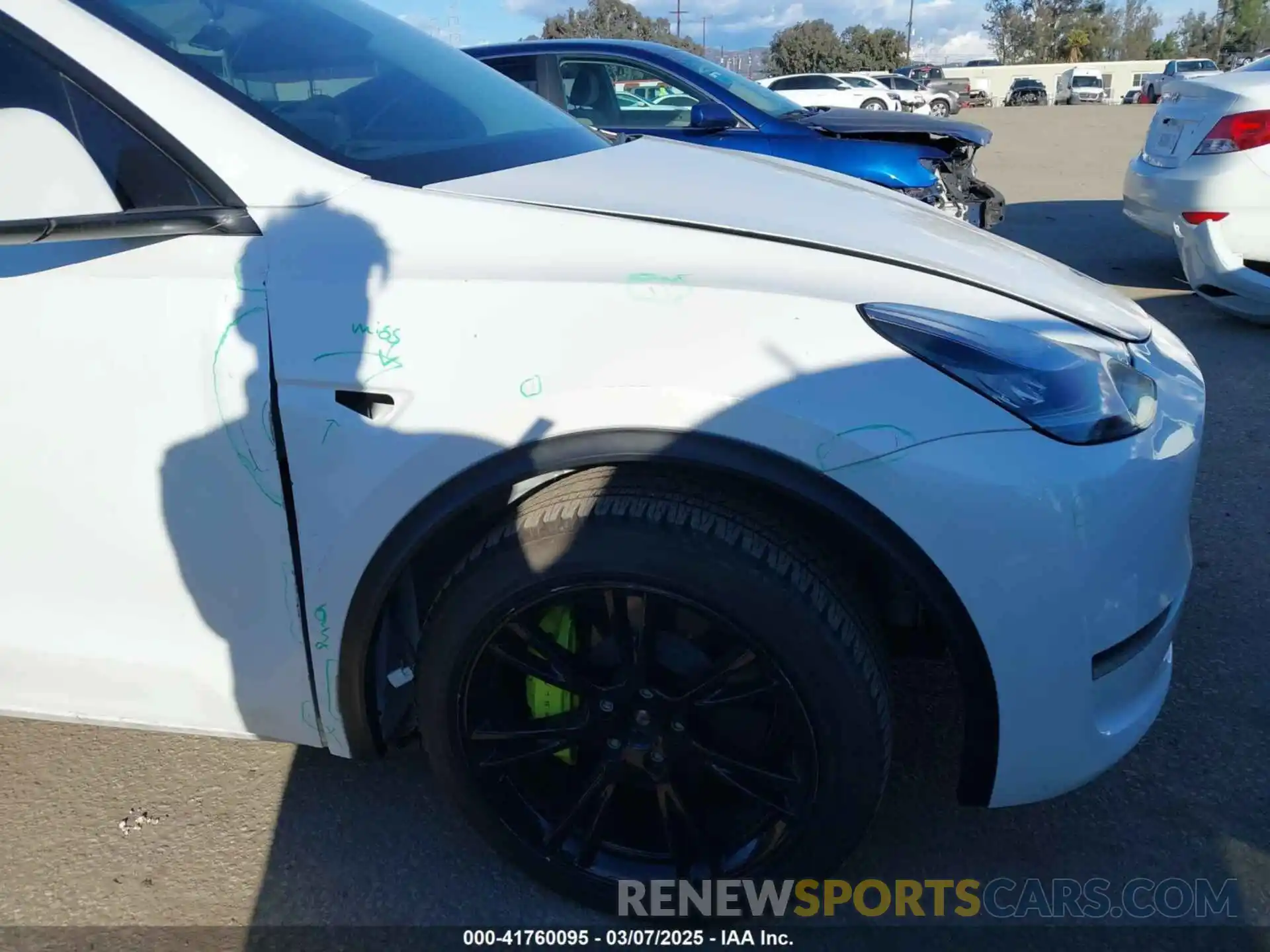 6 Photograph of a damaged car 7SAYGDEE4PA107803 TESLA MODEL Y 2023