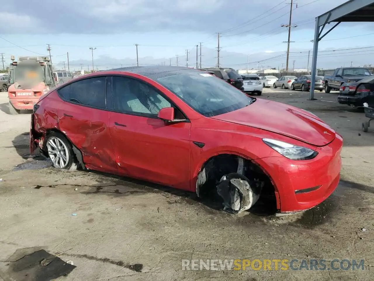 4 Photograph of a damaged car 7SAYGDEE4PA114668 TESLA MODEL Y 2023