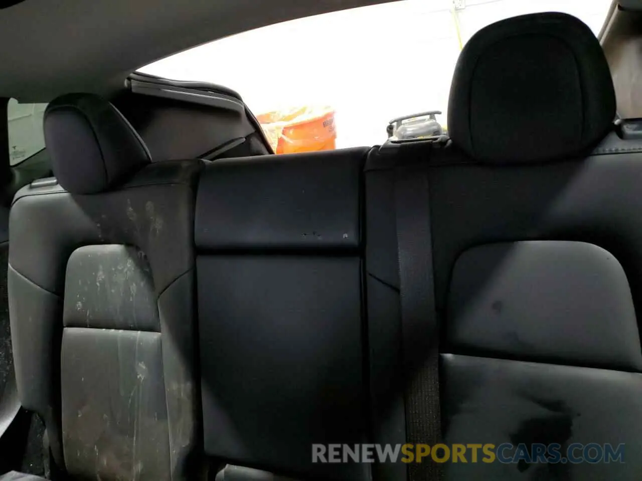 10 Photograph of a damaged car 7SAYGDEE4PA115500 TESLA MODEL Y 2023