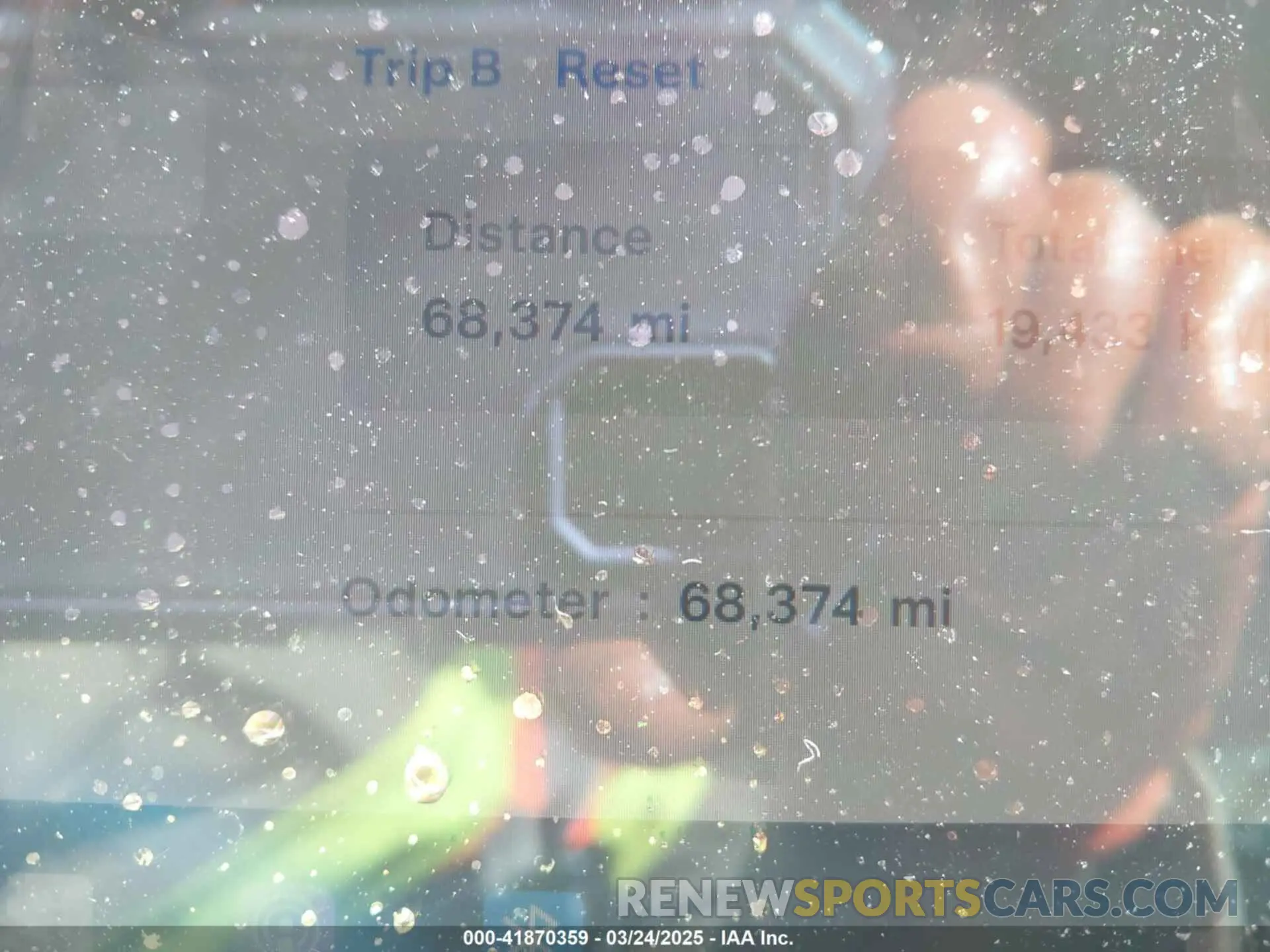 7 Photograph of a damaged car 7SAYGDEE4PA119854 TESLA MODEL Y 2023