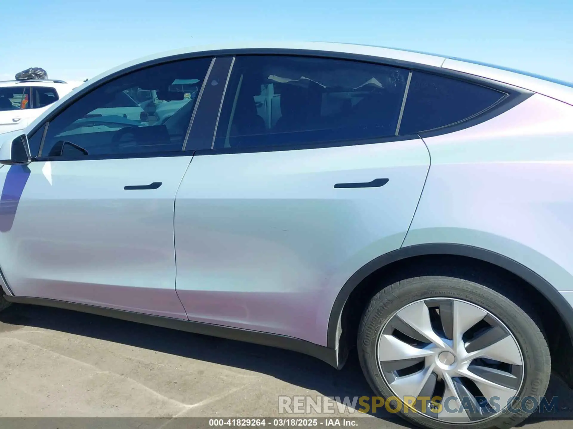 14 Photograph of a damaged car 7SAYGDEE4PA136413 TESLA MODEL Y 2023