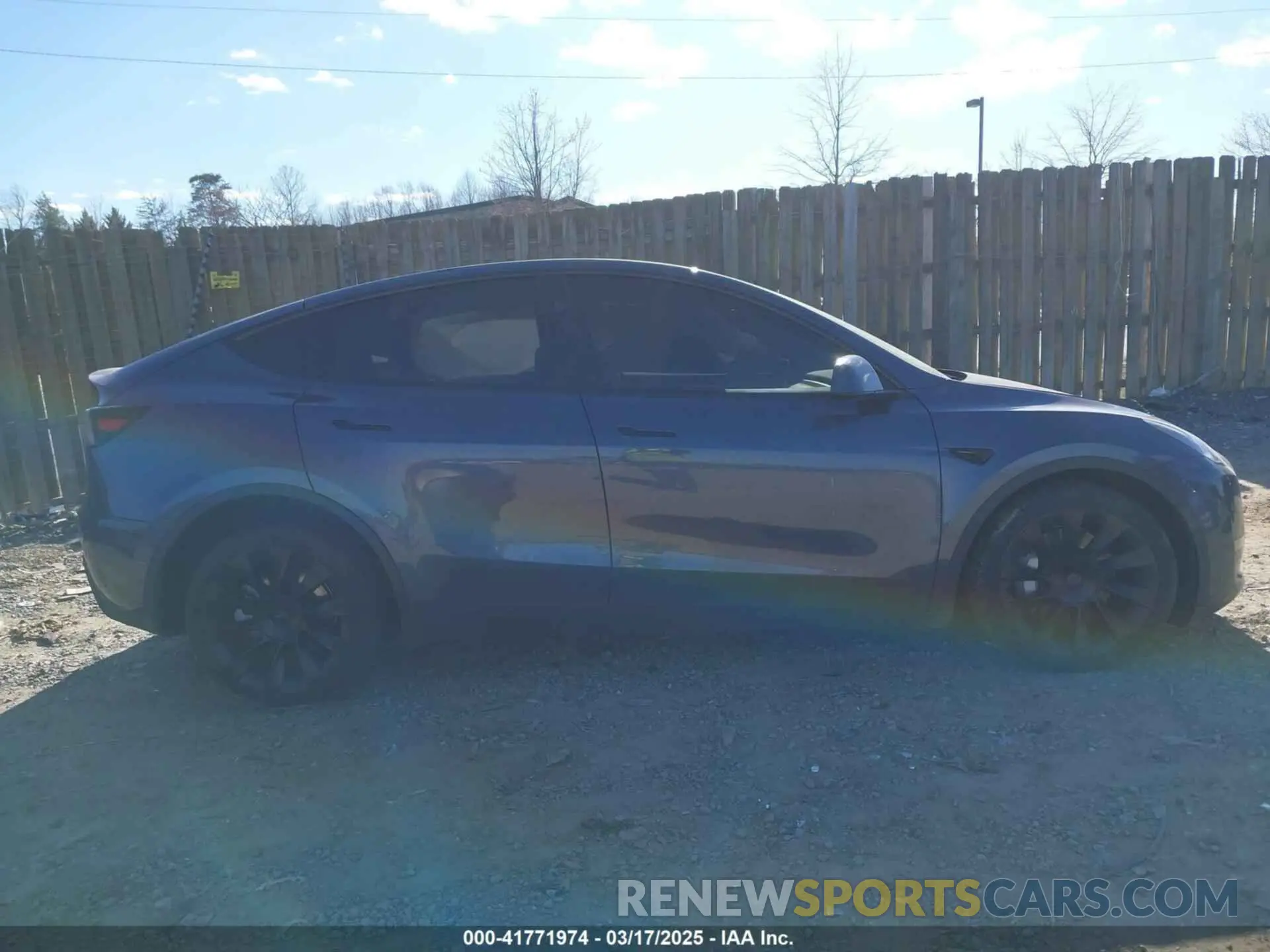 13 Photograph of a damaged car 7SAYGDEE4PA145922 TESLA MODEL Y 2023