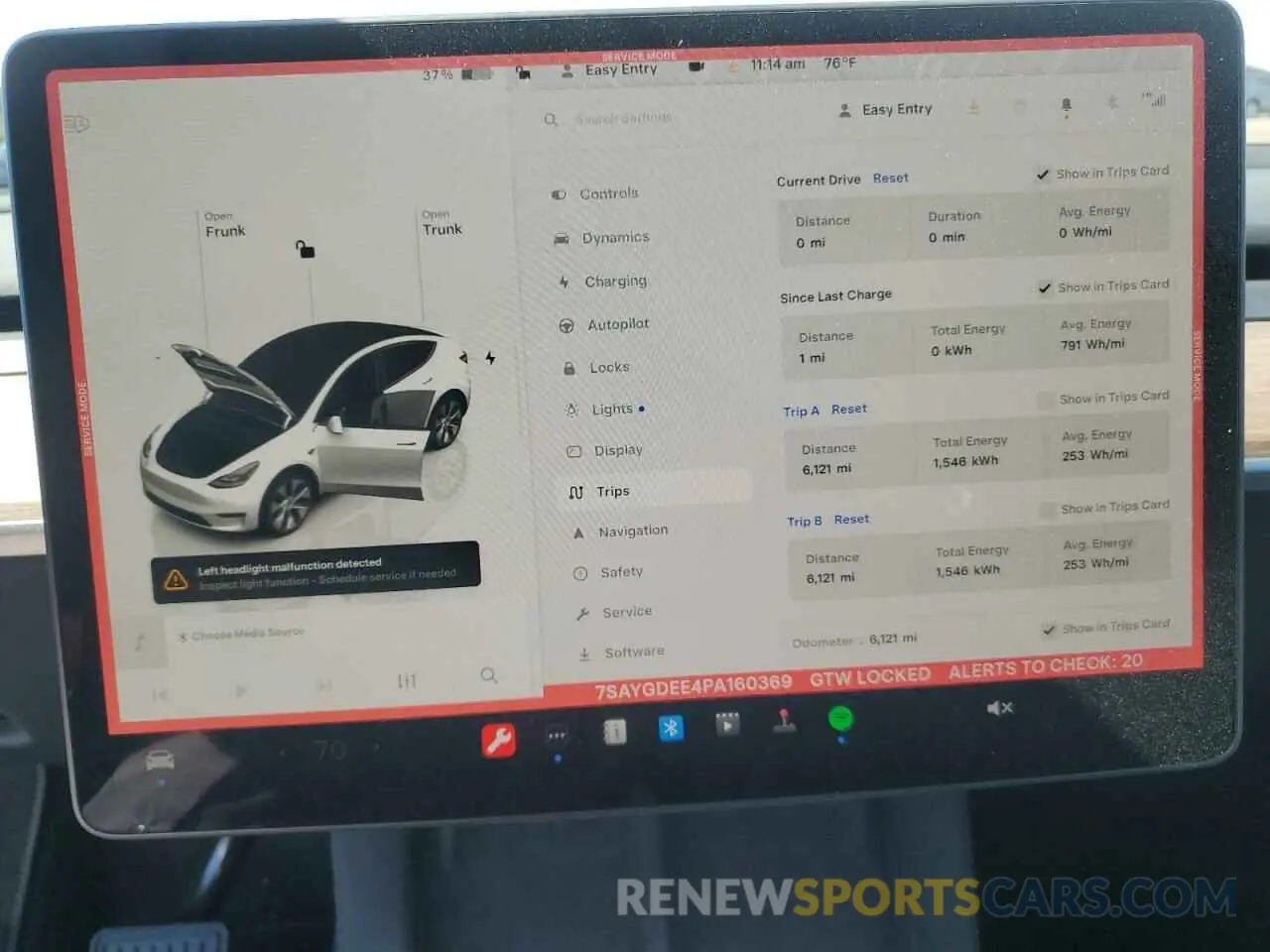 9 Photograph of a damaged car 7SAYGDEE4PA160369 TESLA MODEL Y 2023