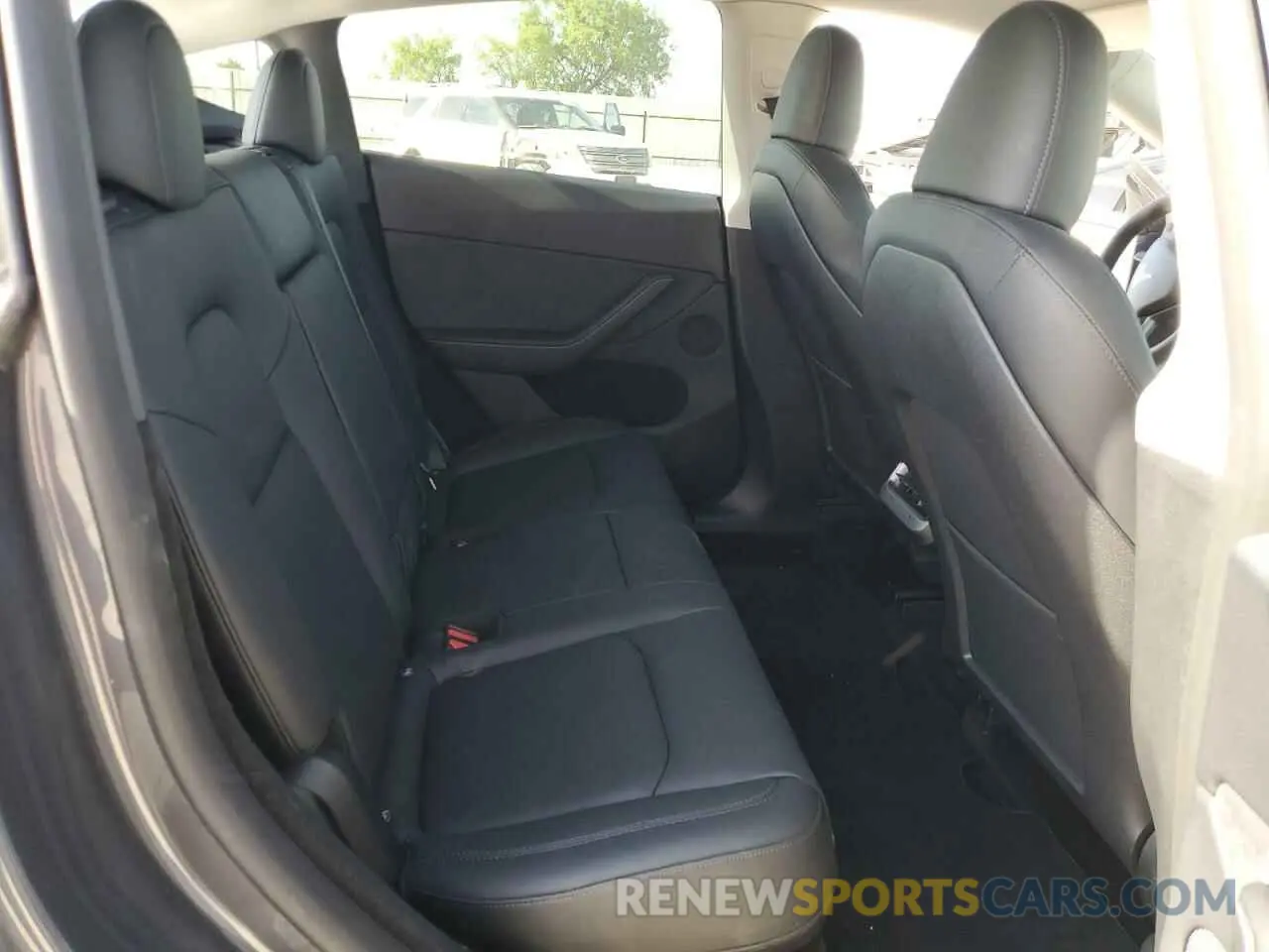 10 Photograph of a damaged car 7SAYGDEE4PA162719 TESLA MODEL Y 2023