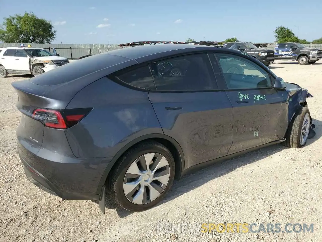 3 Photograph of a damaged car 7SAYGDEE4PA162719 TESLA MODEL Y 2023
