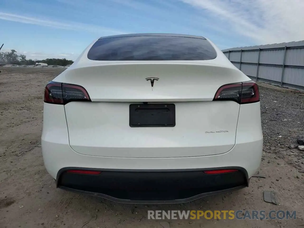 6 Photograph of a damaged car 7SAYGDEE4PA179844 TESLA MODEL Y 2023