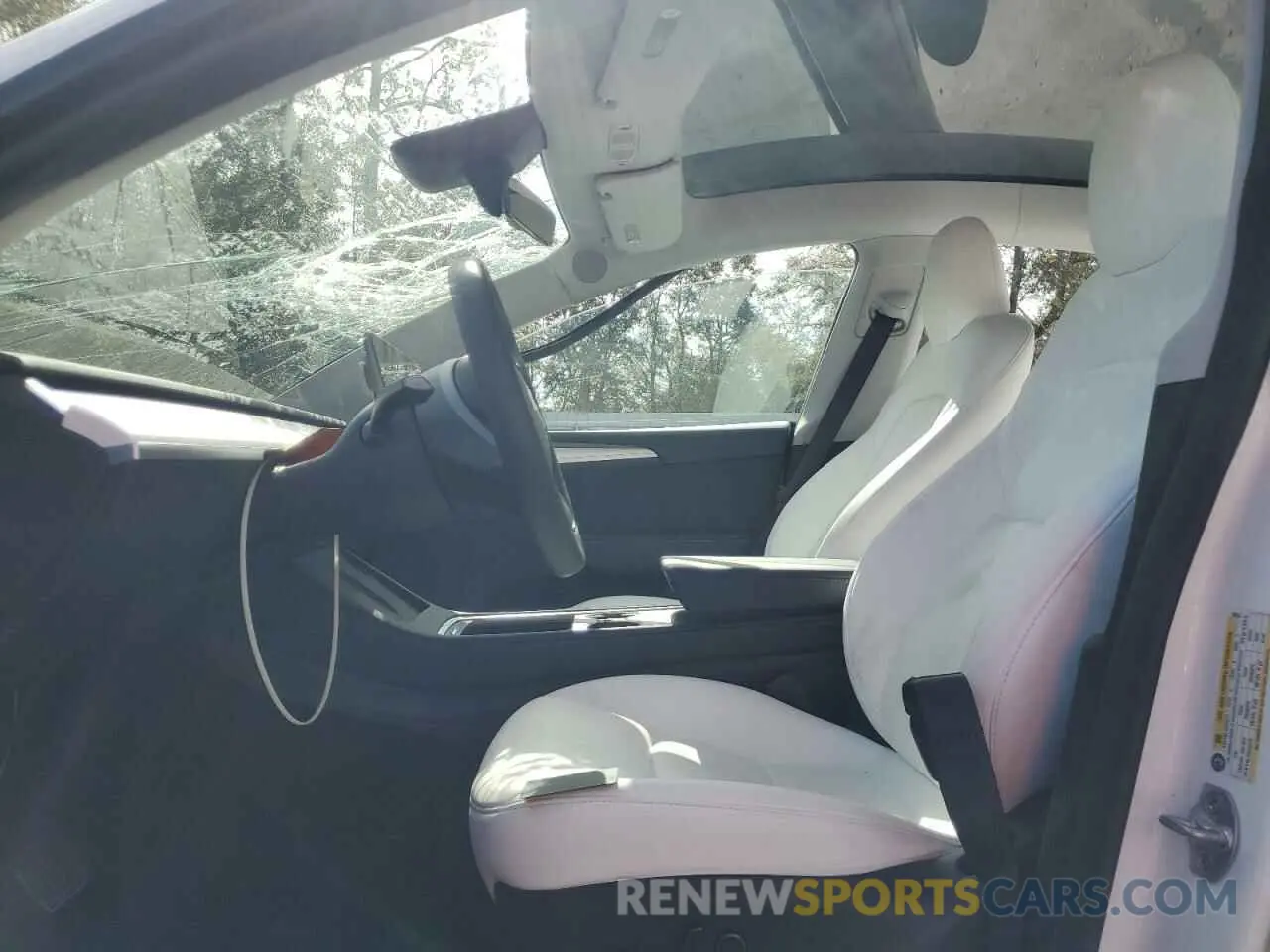 7 Photograph of a damaged car 7SAYGDEE4PA190147 TESLA MODEL Y 2023
