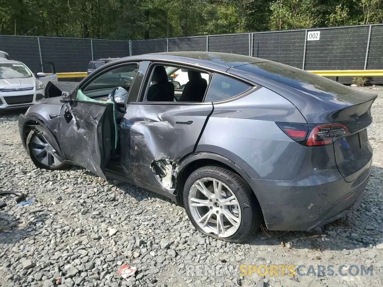 2 Photograph of a damaged car 7SAYGDEE4PA208422 TESLA MODEL Y 2023