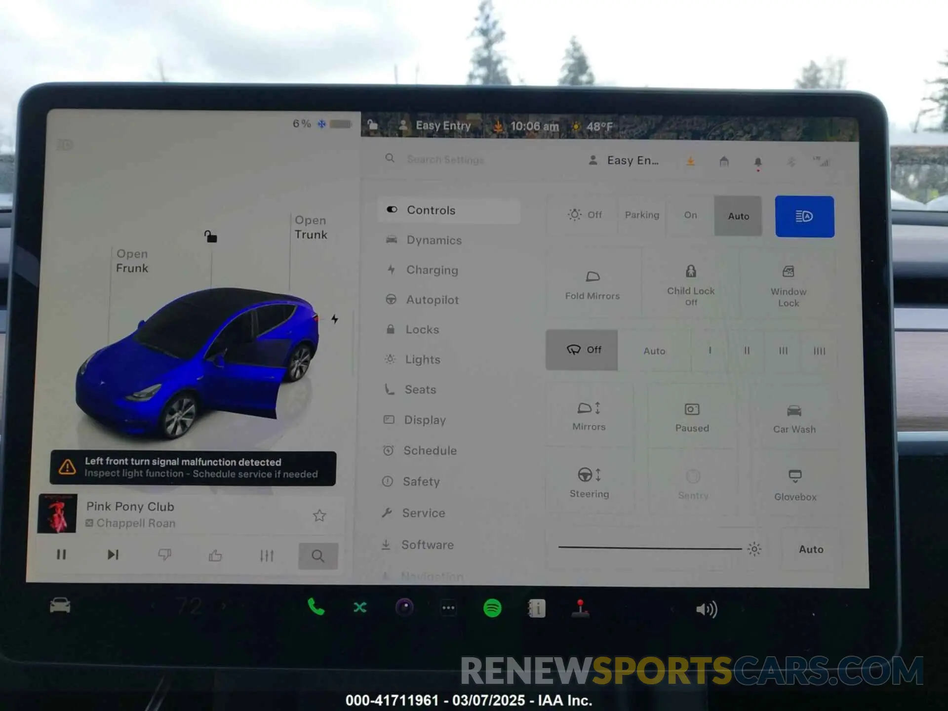 19 Photograph of a damaged car 7SAYGDEE4PF606636 TESLA MODEL Y 2023