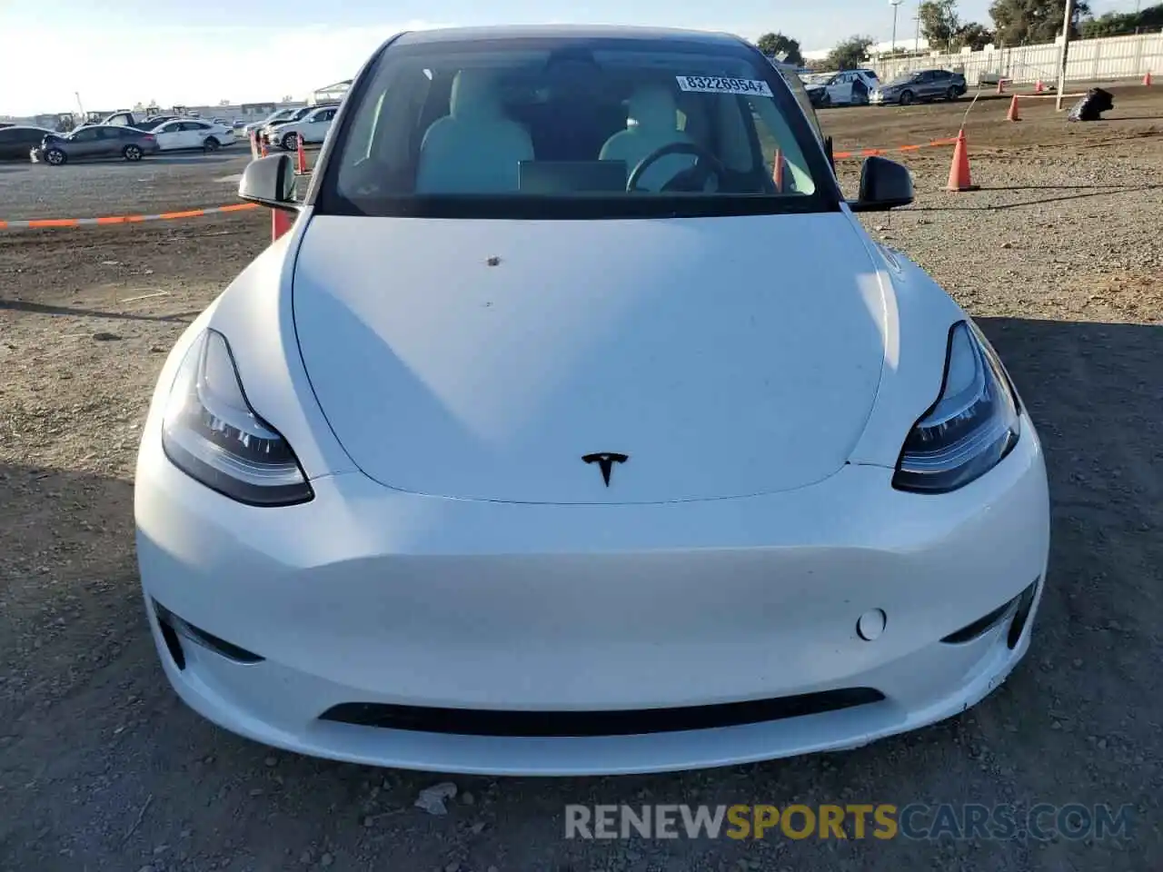 5 Photograph of a damaged car 7SAYGDEE4PF612341 TESLA MODEL Y 2023