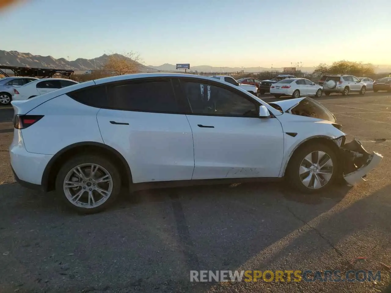 3 Photograph of a damaged car 7SAYGDEE4PF622173 TESLA MODEL Y 2023