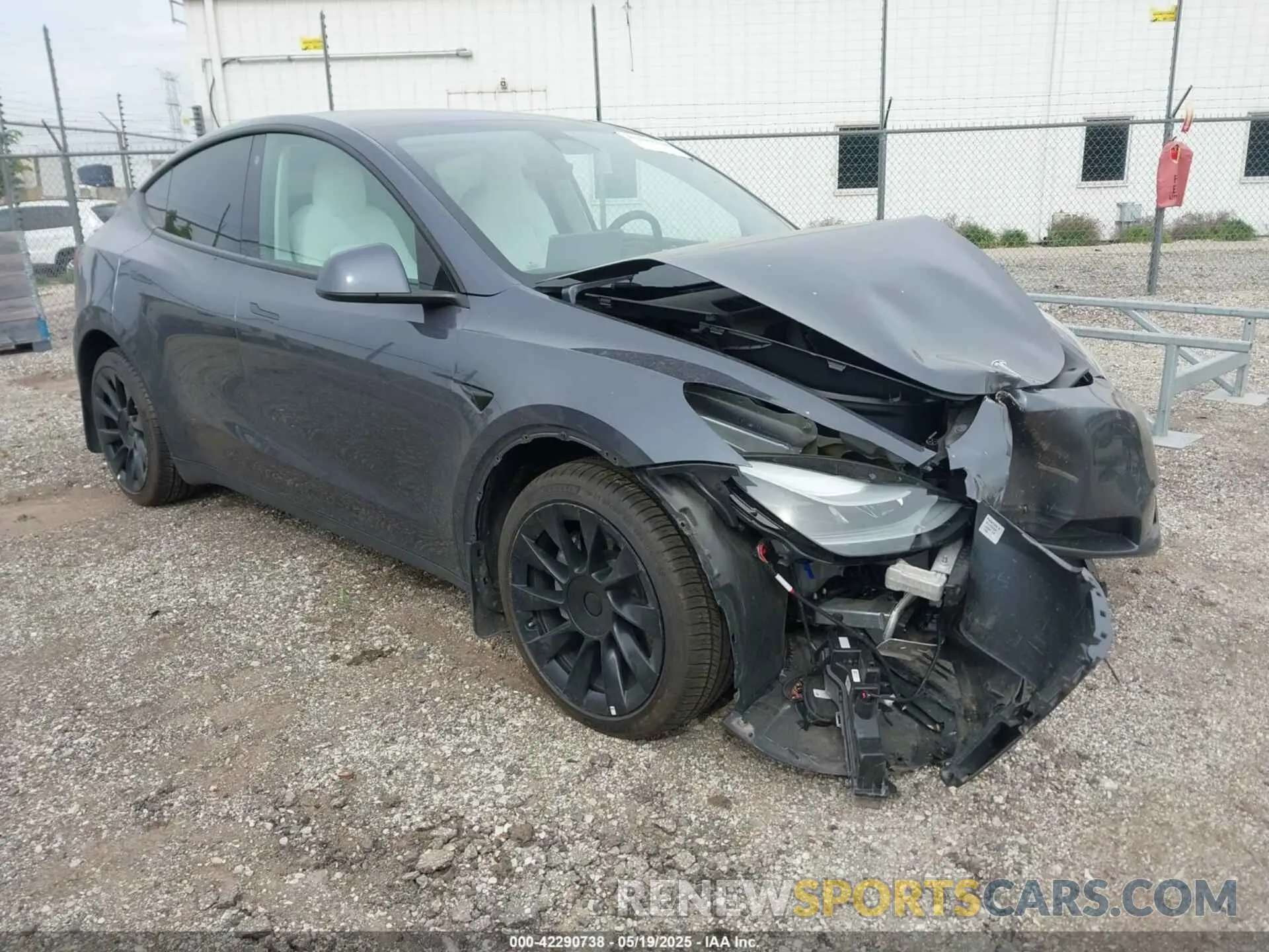 1 Photograph of a damaged car 7SAYGDEE4PF627809 TESLA MODEL Y 2023