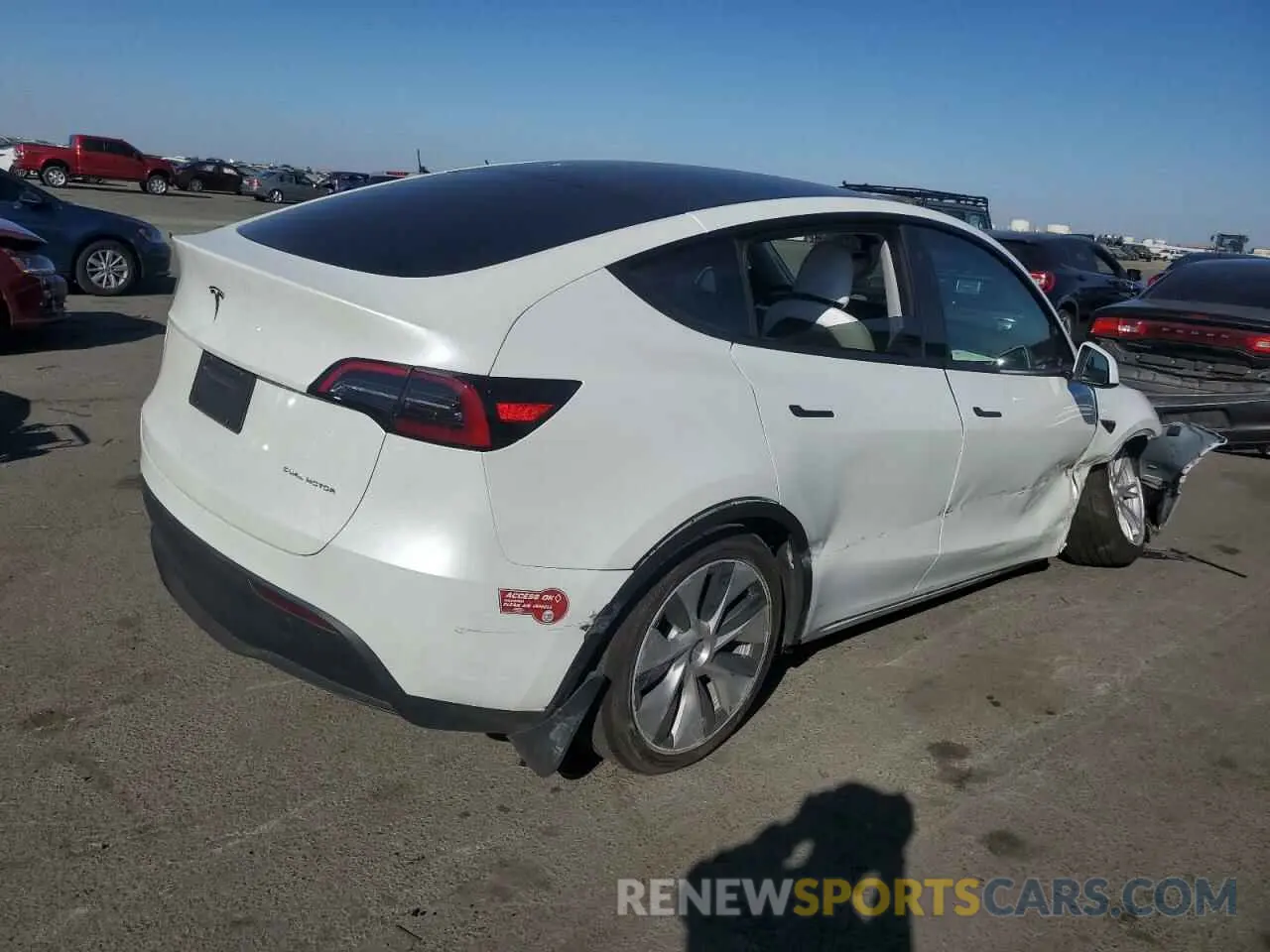 3 Photograph of a damaged car 7SAYGDEE4PF747464 TESLA MODEL Y 2023