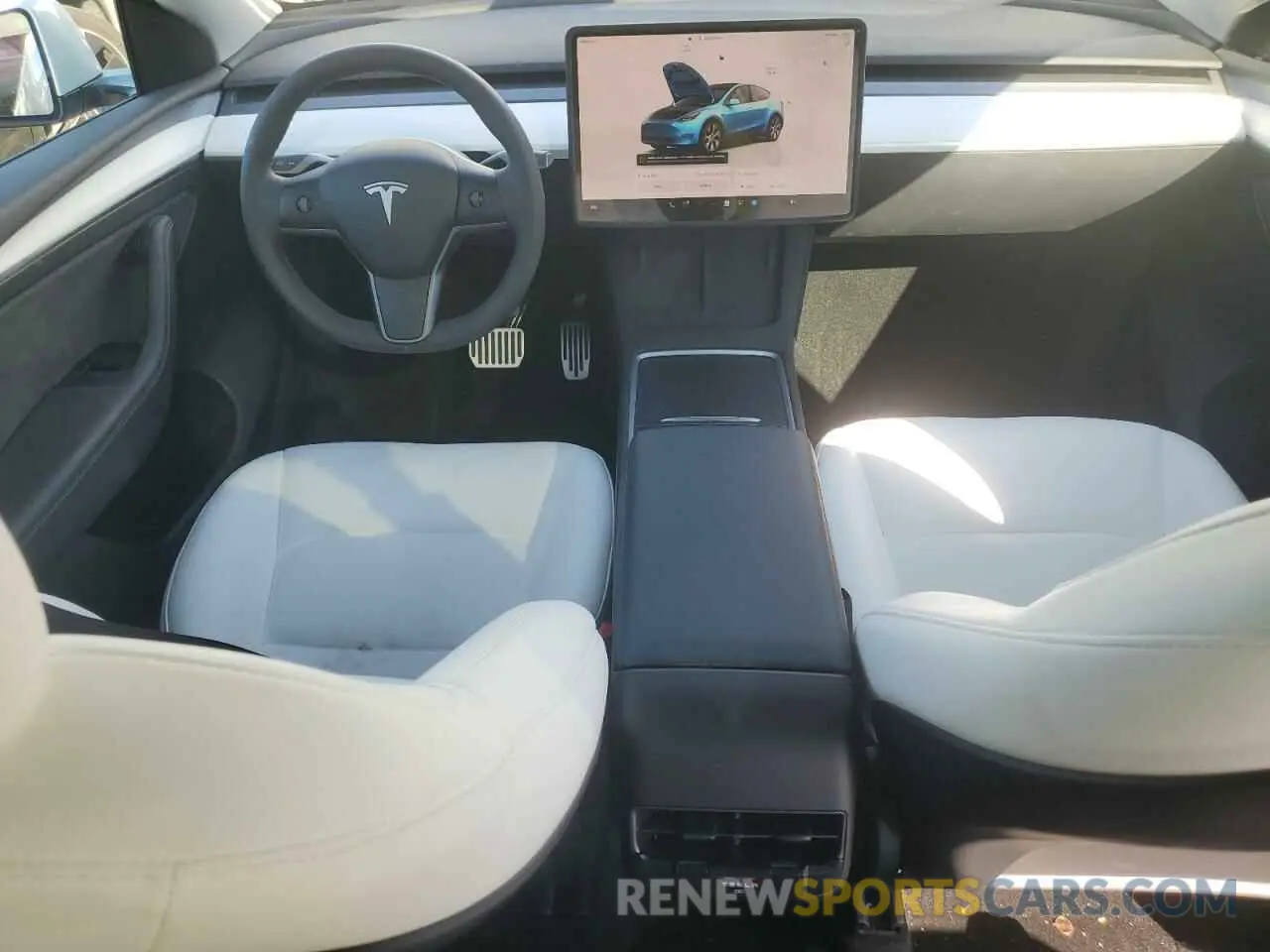 8 Photograph of a damaged car 7SAYGDEE4PF747464 TESLA MODEL Y 2023