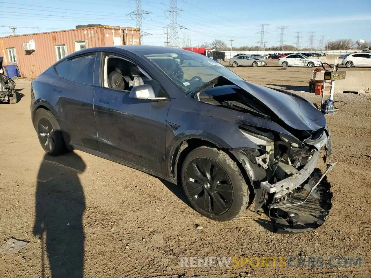4 Photograph of a damaged car 7SAYGDEE4PF747951 TESLA MODEL Y 2023