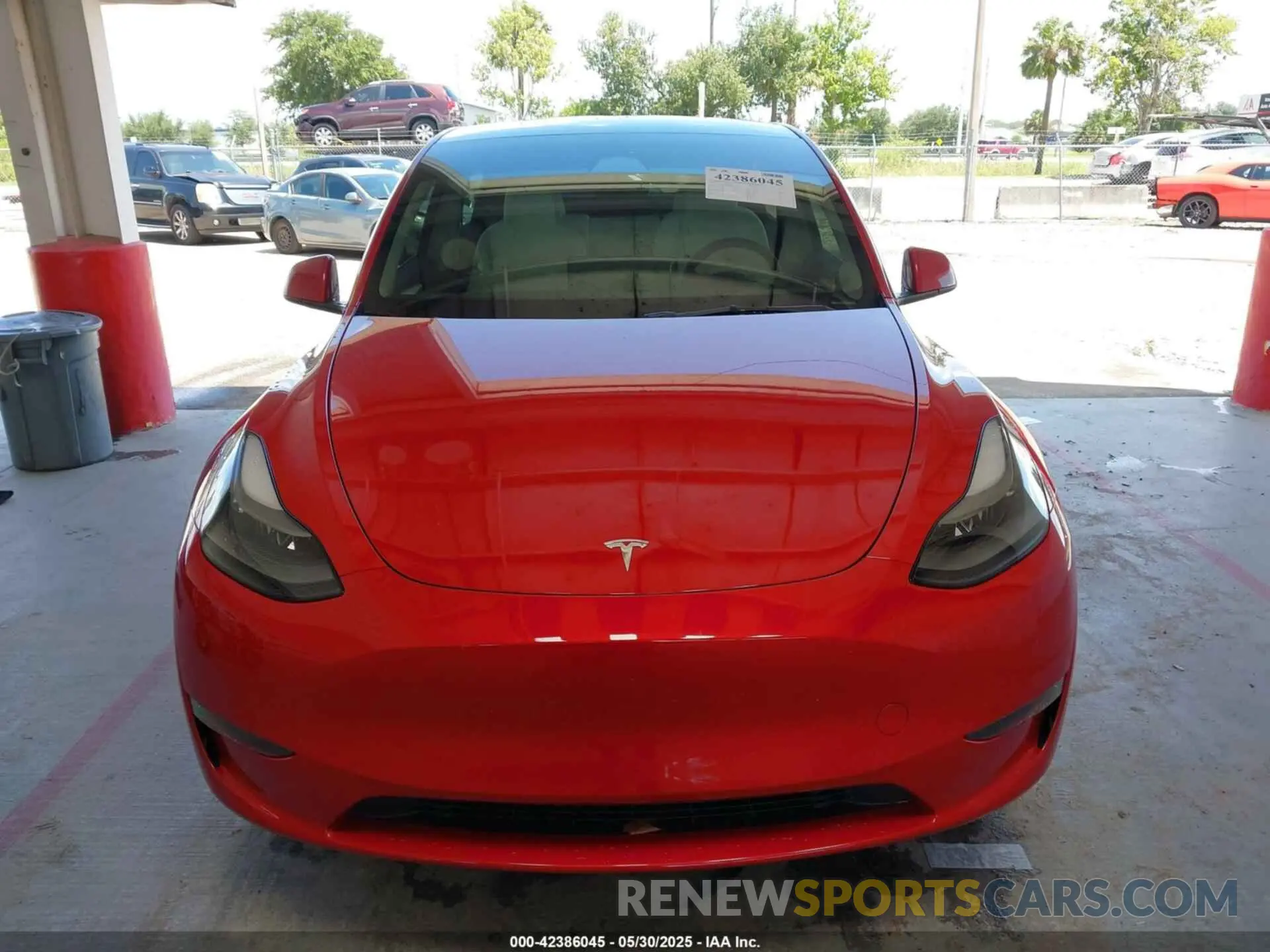 12 Photograph of a damaged car 7SAYGDEE4PF750039 TESLA MODEL Y 2023