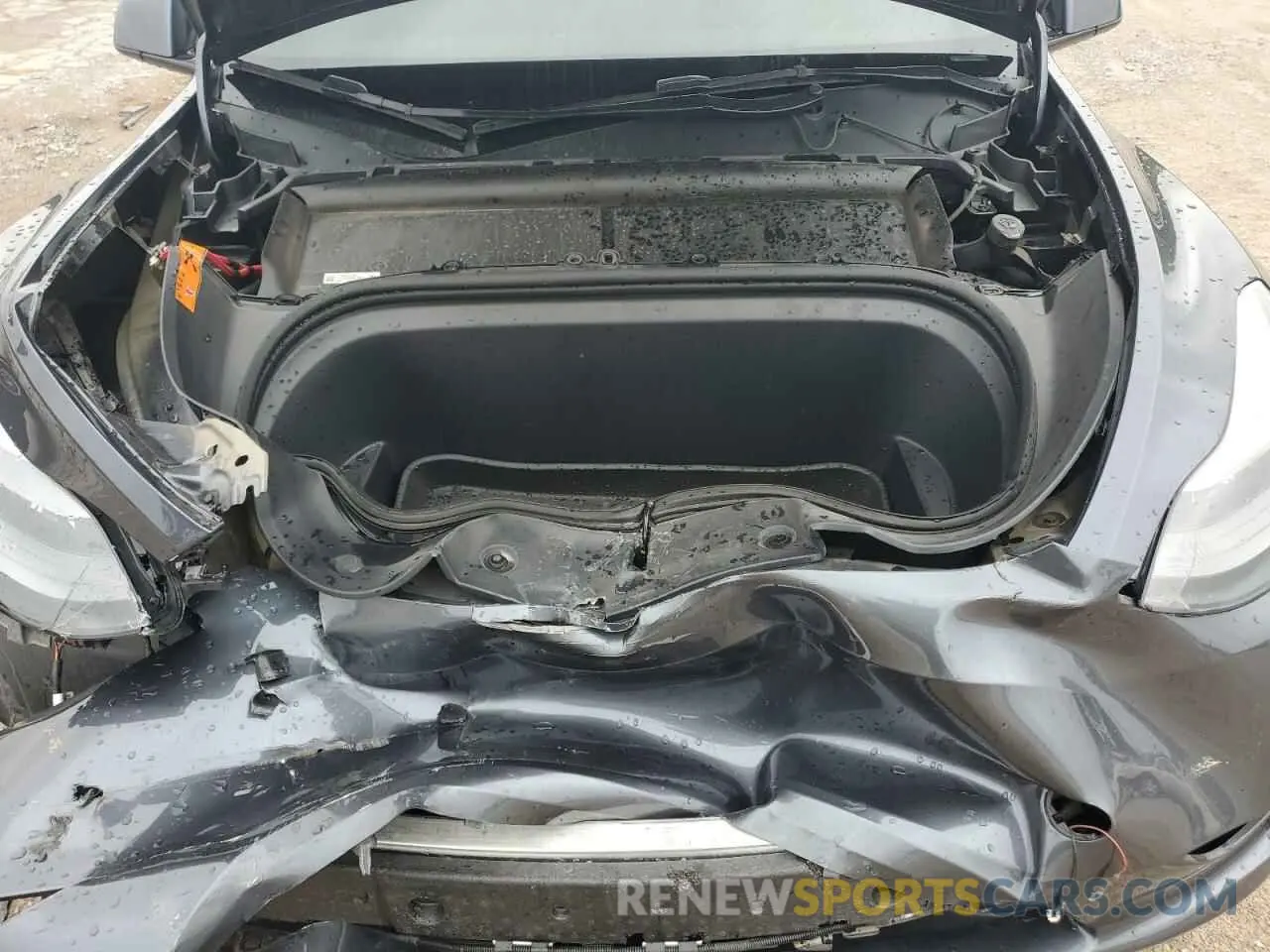 11 Photograph of a damaged car 7SAYGDEE4PF752292 TESLA MODEL Y 2023