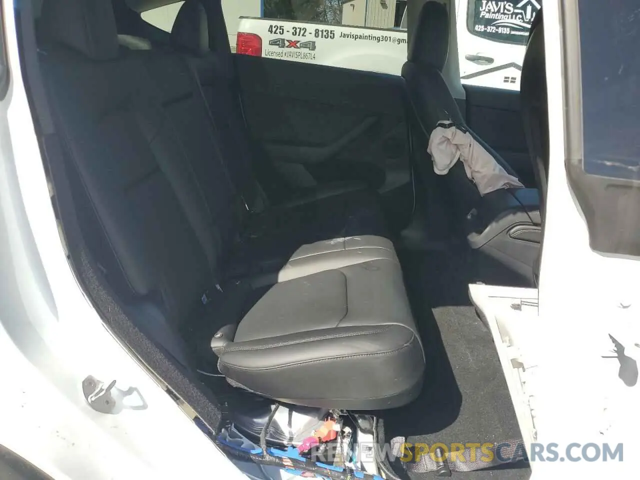 11 Photograph of a damaged car 7SAYGDEE4PF757685 TESLA MODEL Y 2023