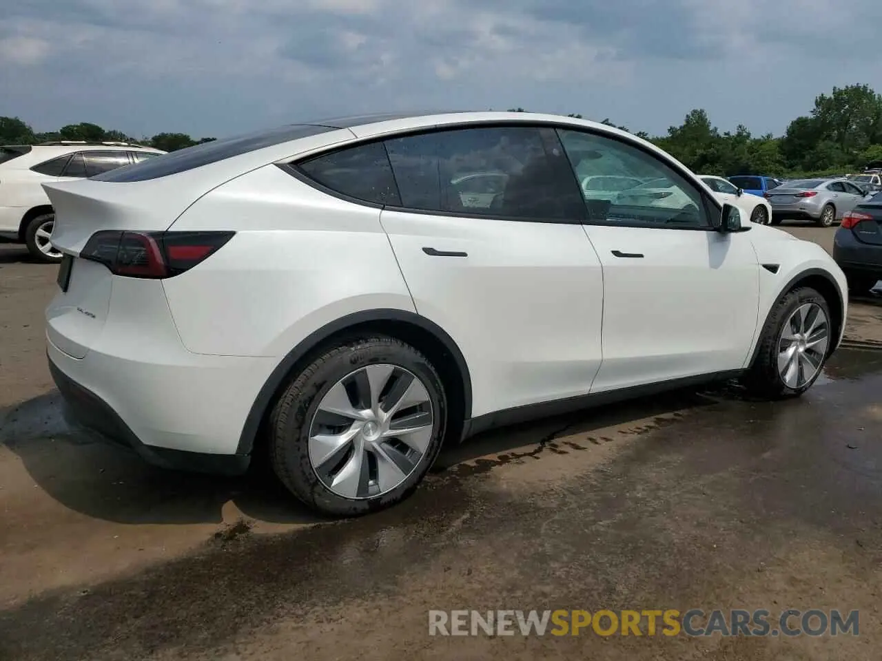 3 Photograph of a damaged car 7SAYGDEE4PF796065 TESLA MODEL Y 2023
