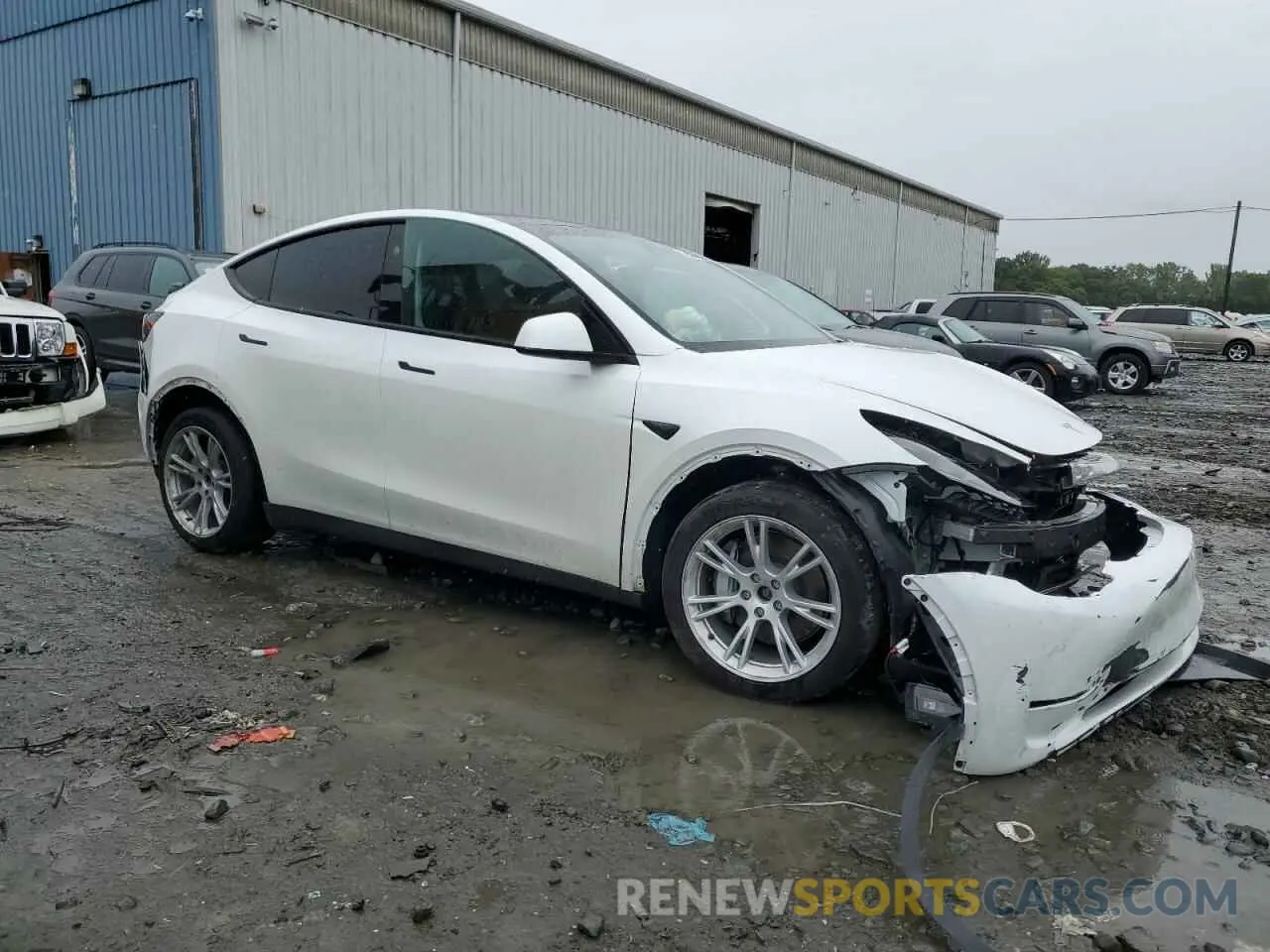 4 Photograph of a damaged car 7SAYGDEE4PF797653 TESLA MODEL Y 2023