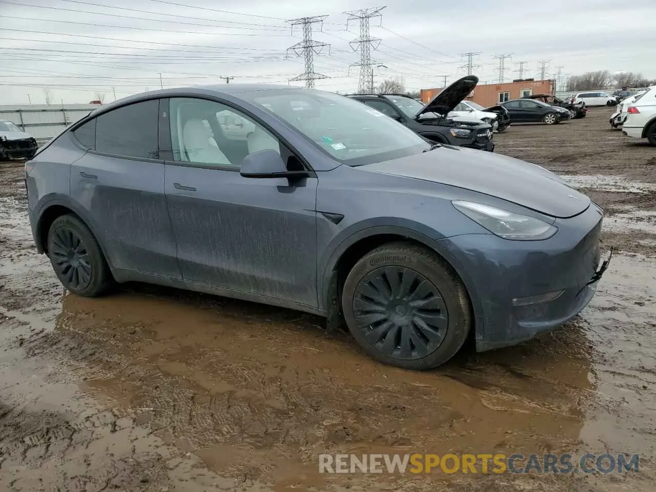 4 Photograph of a damaged car 7SAYGDEE4PF801510 TESLA MODEL Y 2023