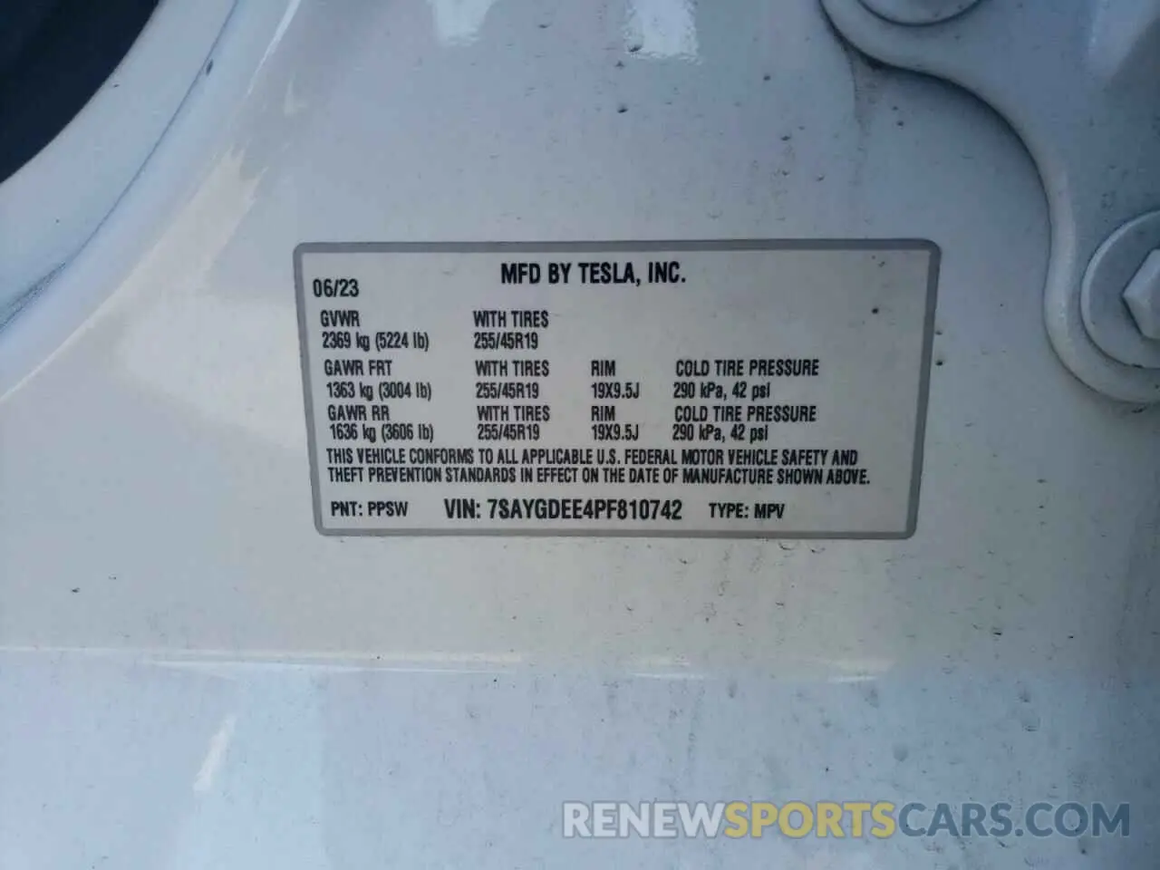 13 Photograph of a damaged car 7SAYGDEE4PF810742 TESLA MODEL Y 2023